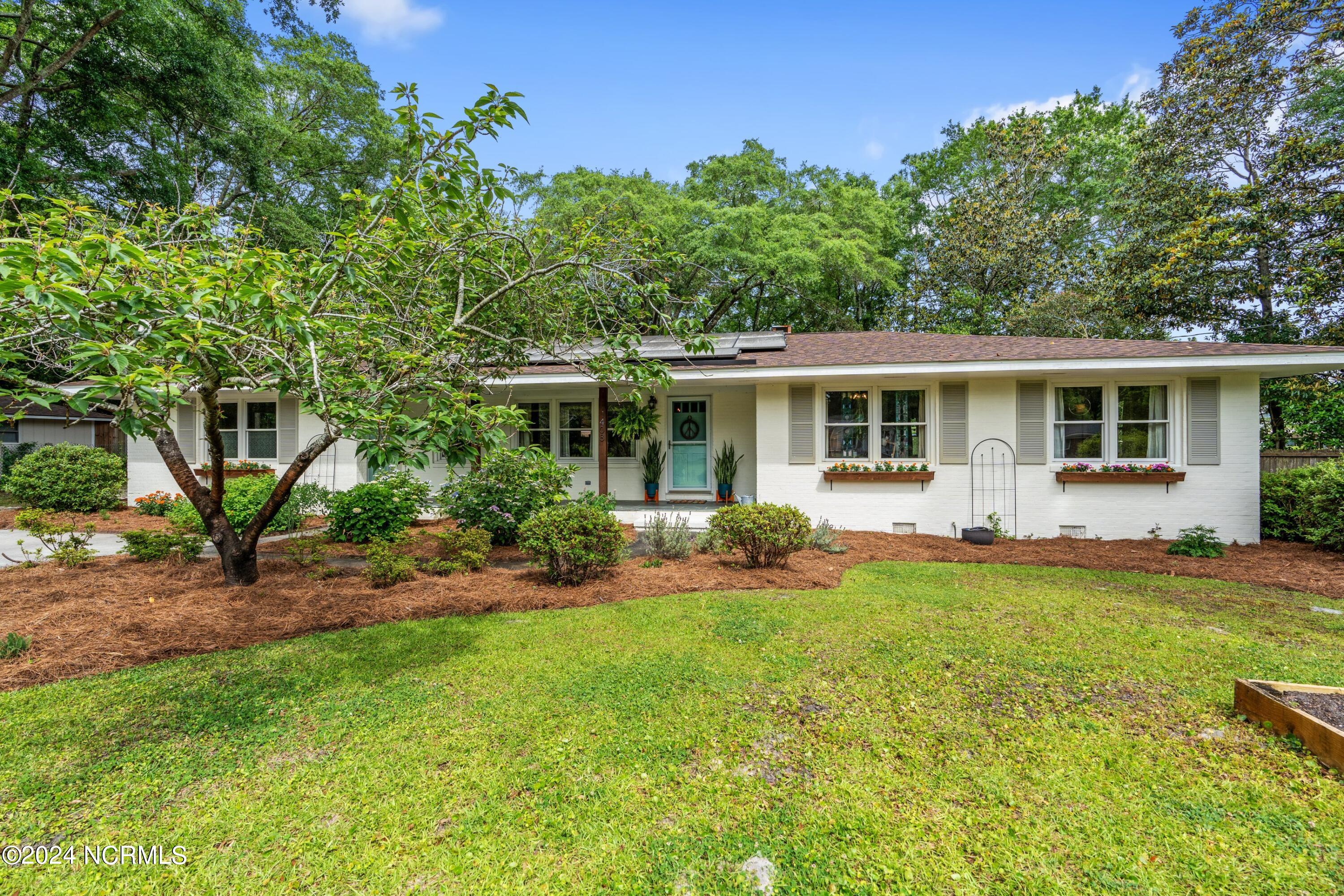1408 Robin Hood Road
