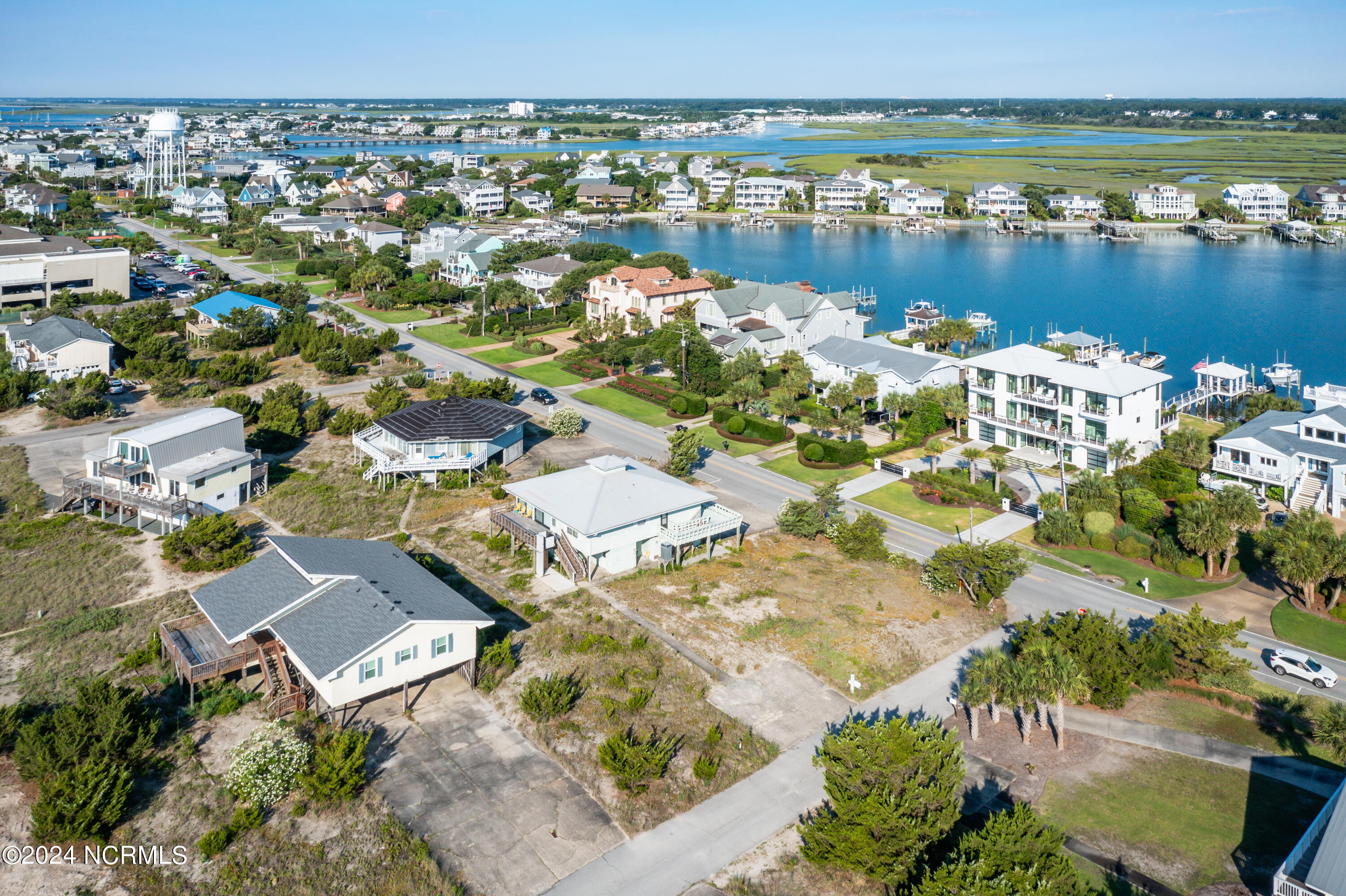 2 Scotch Bonnet Lane