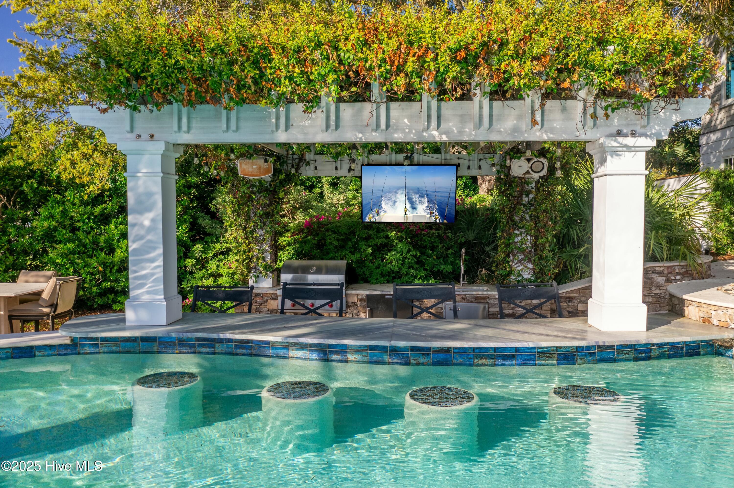 824 Inlet View Drive