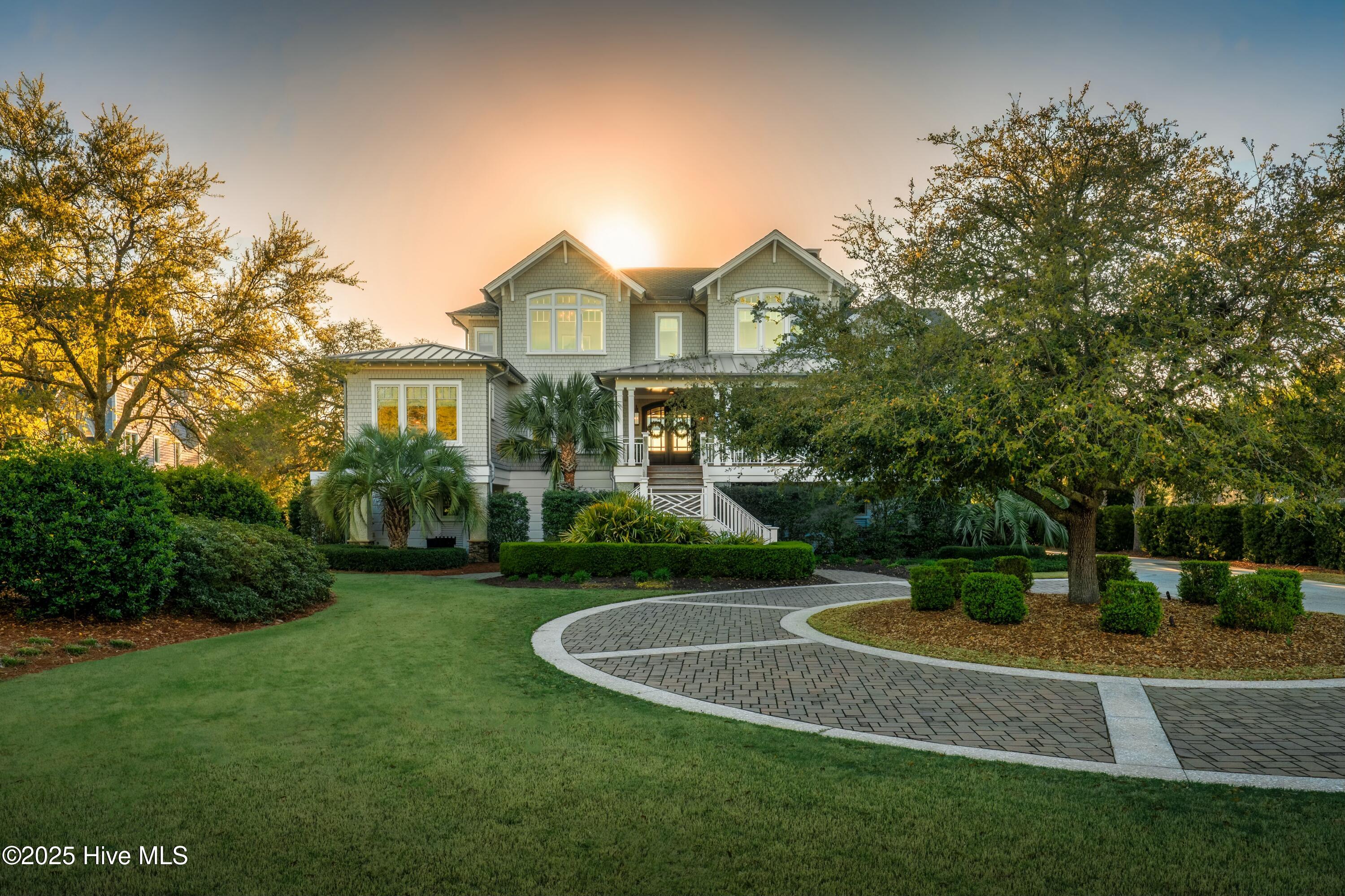 824 Inlet View Drive