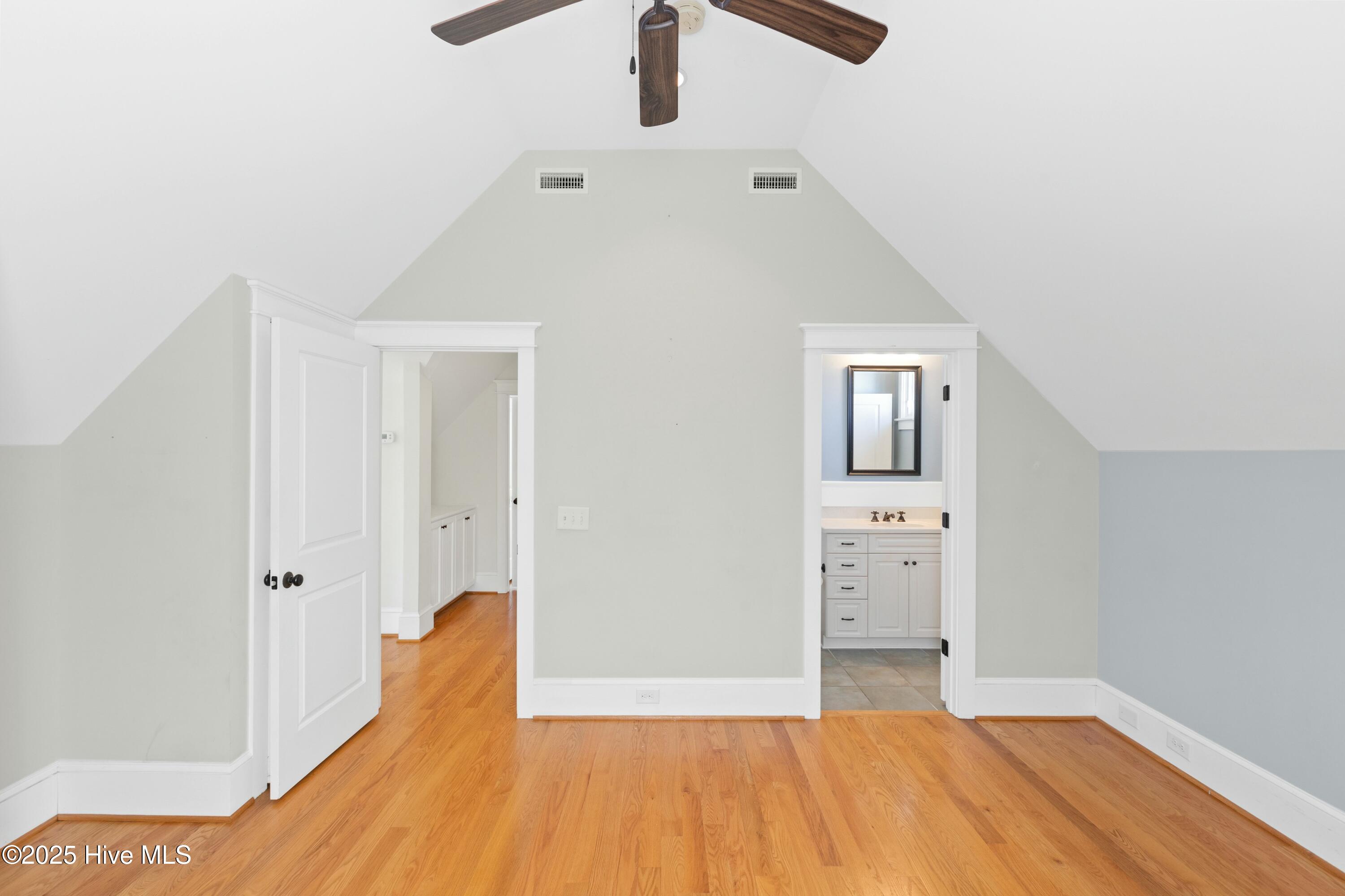 1037 Anchors Bend Way