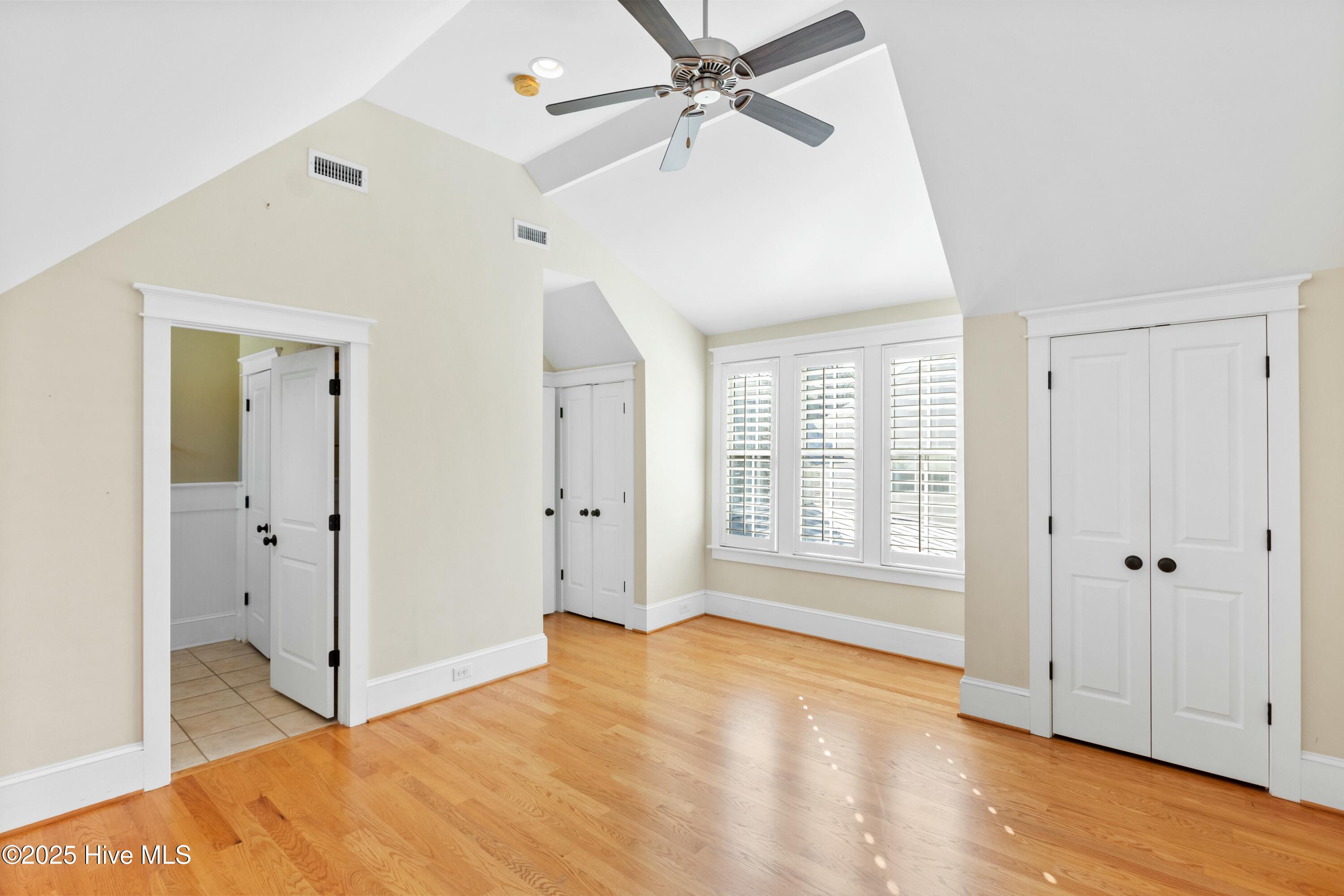 1037 Anchors Bend Way