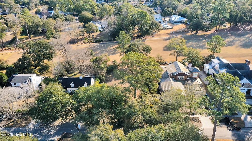 1721 Country Club Road