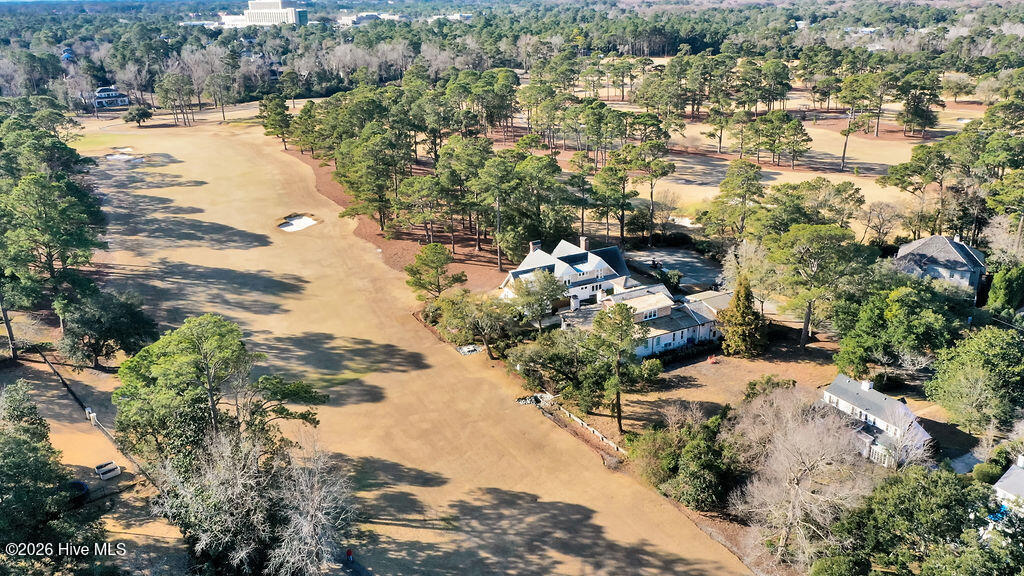 1721 Country Club Road