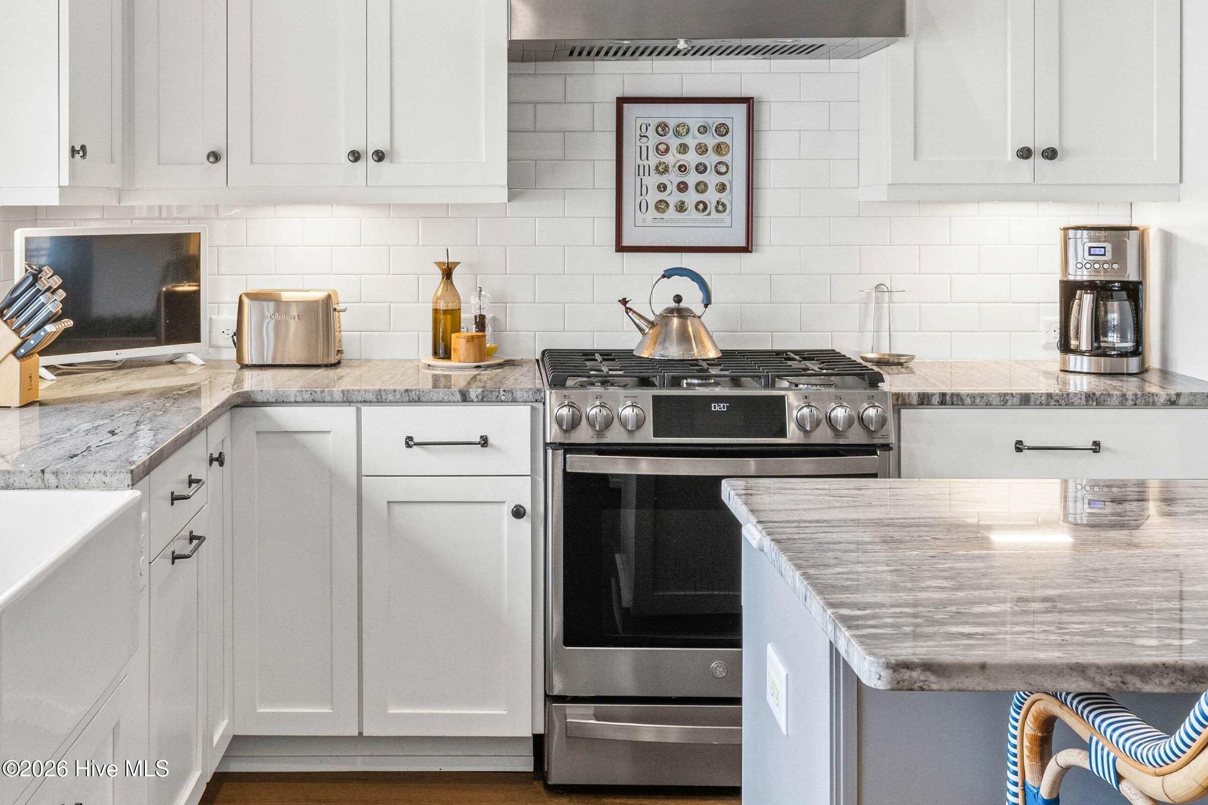 3539 Watercraft Ferry Avenue