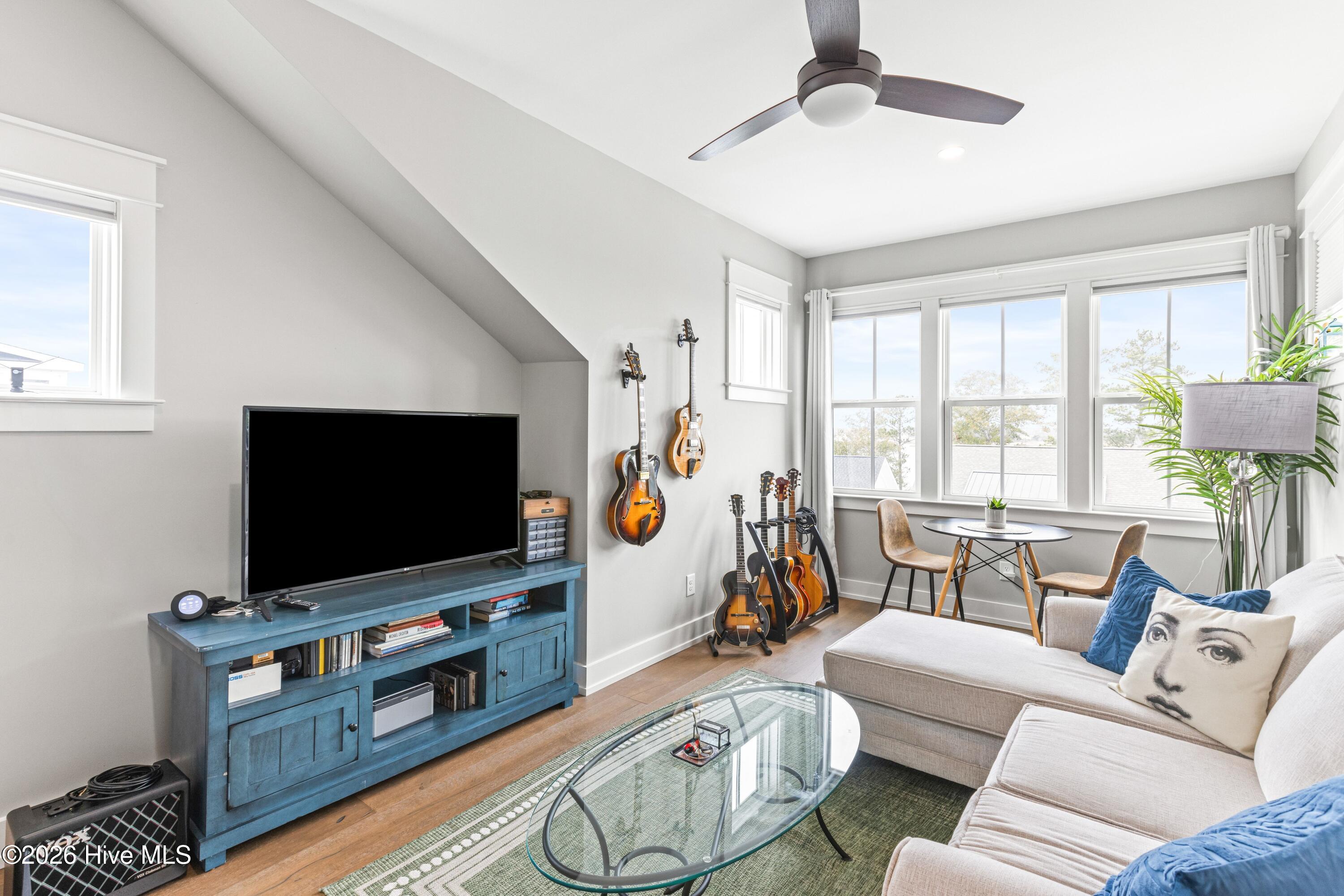 3539 Watercraft Ferry Avenue