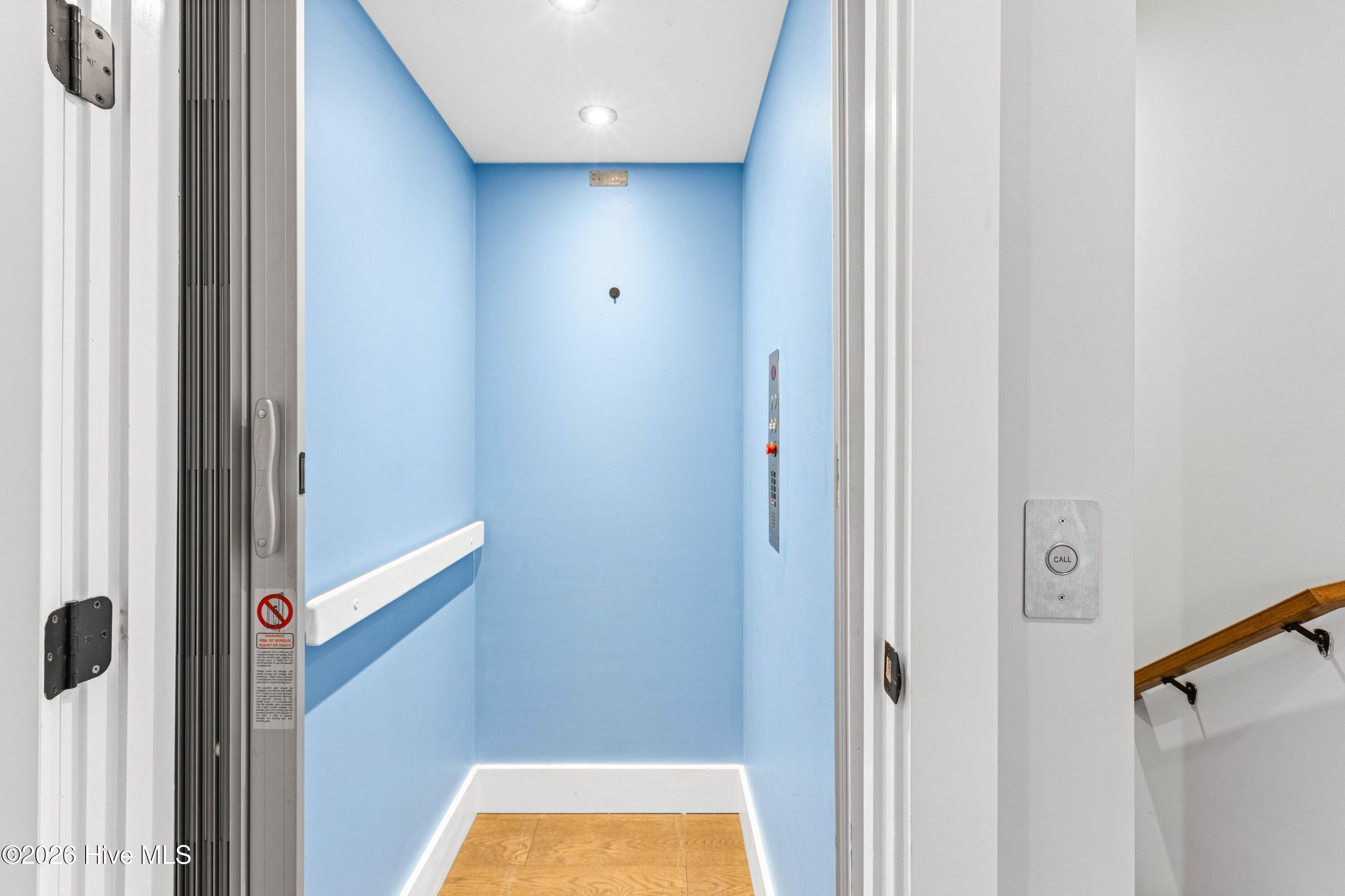 3539 Watercraft Ferry Avenue