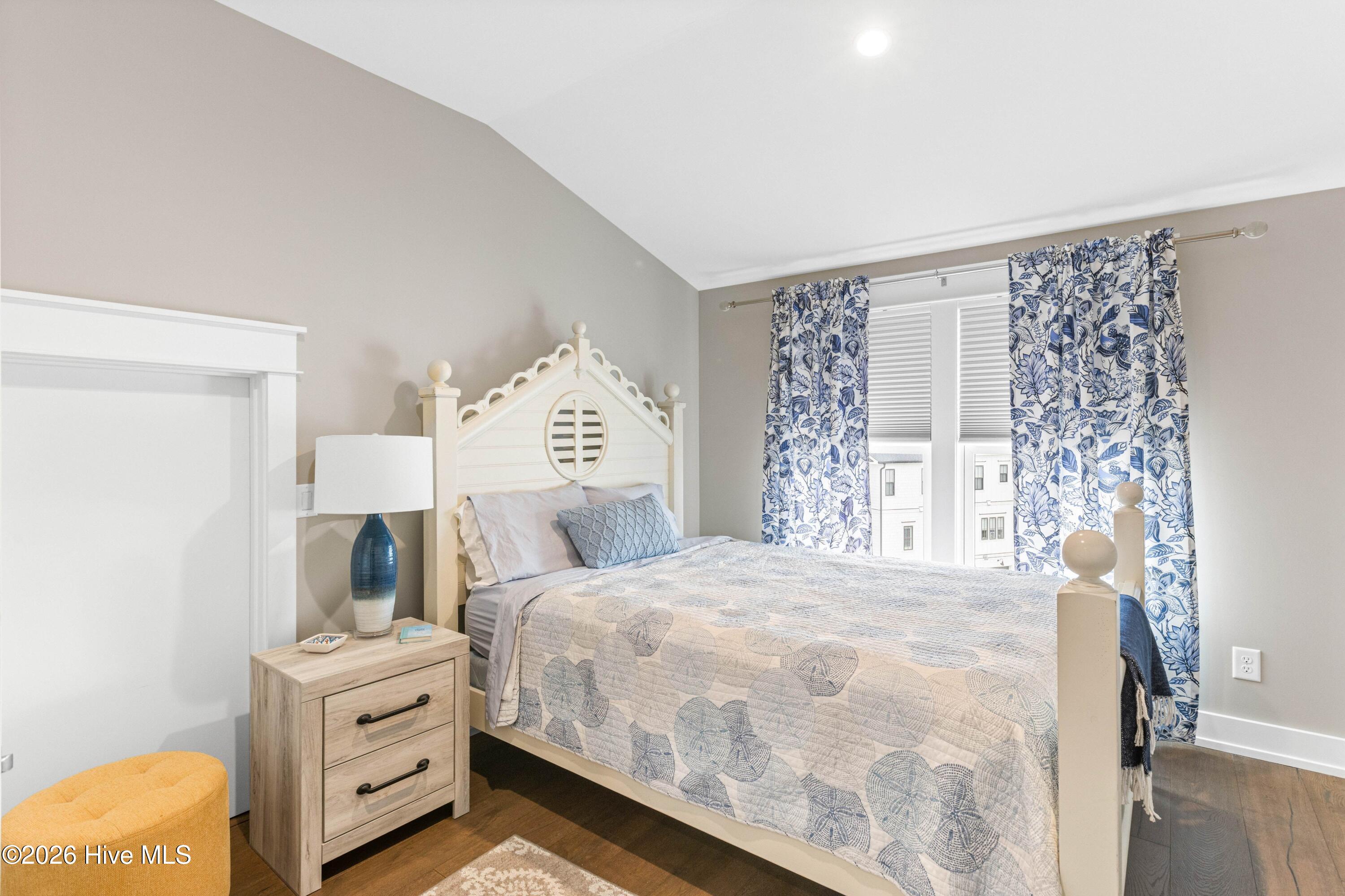 3539 Watercraft Ferry Avenue