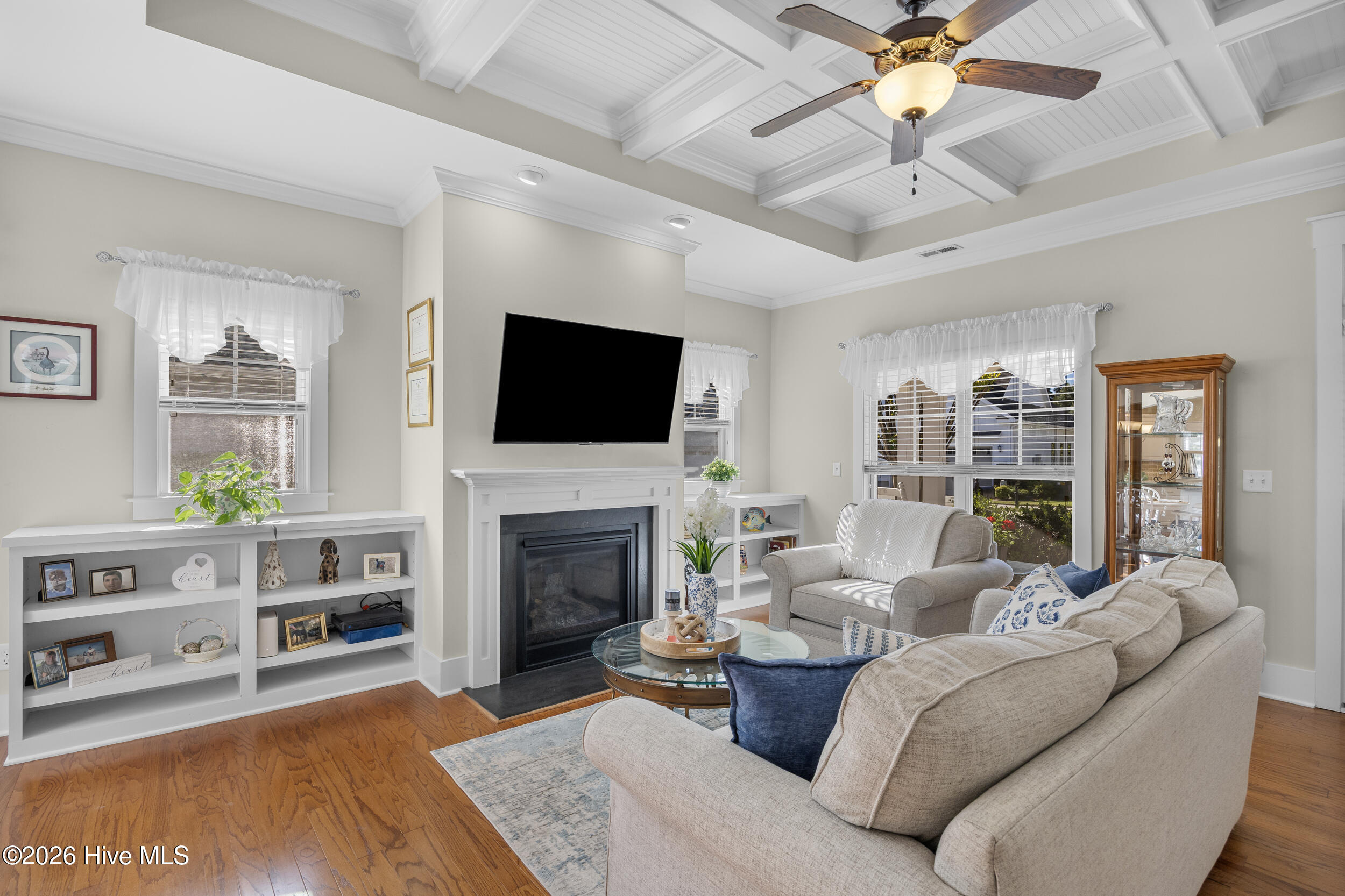 376 Shackleford Drive