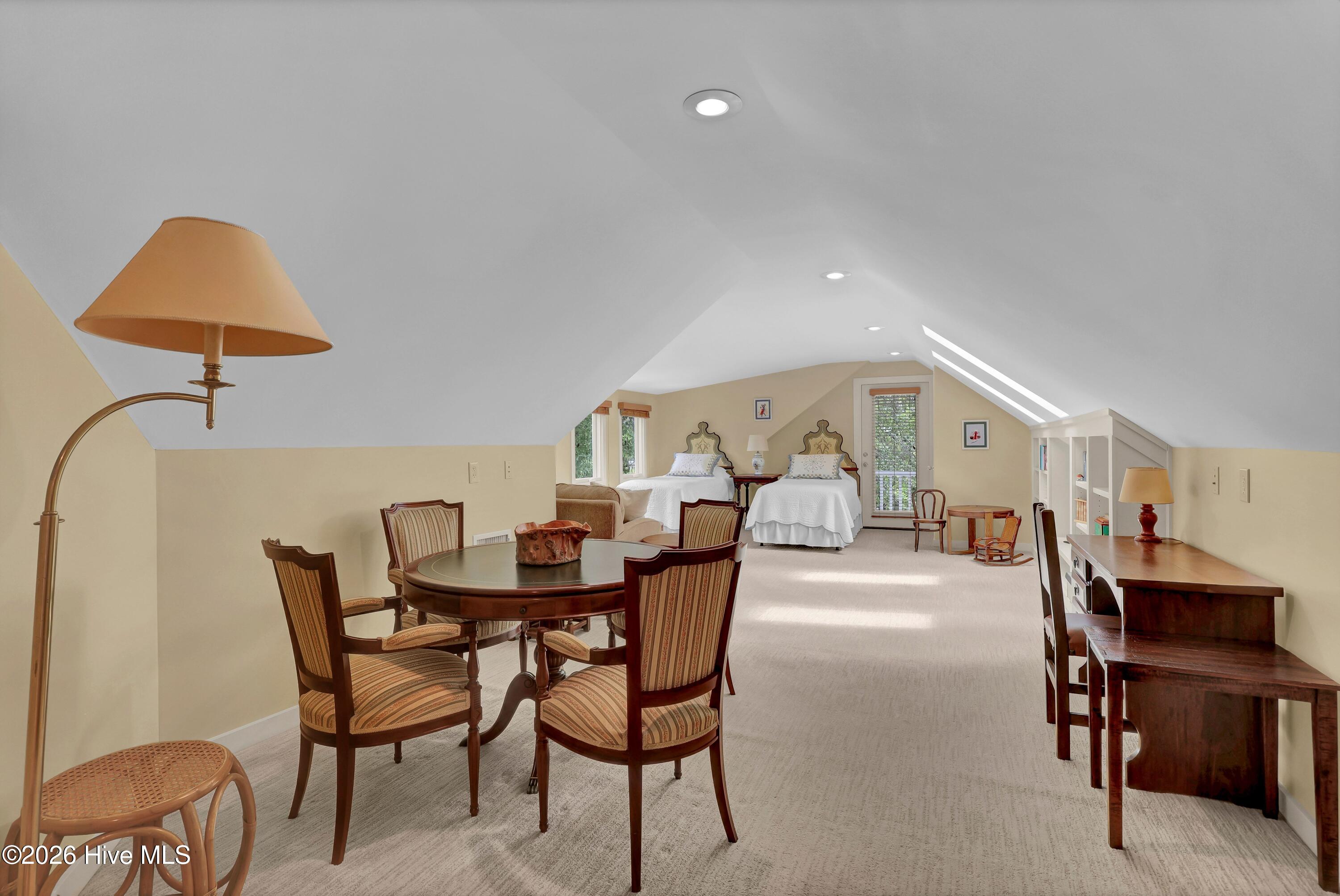 2216 Masons Point Place