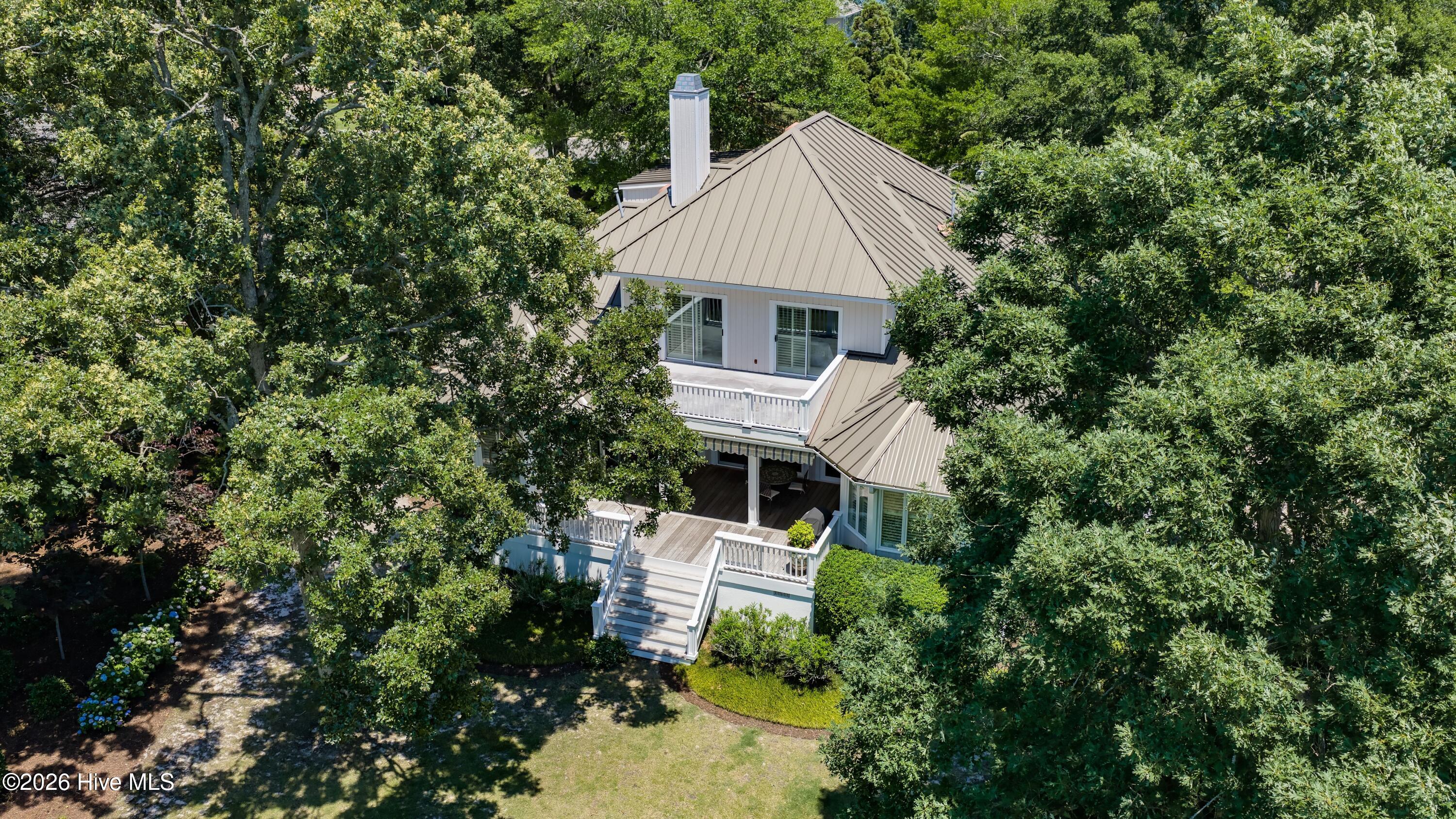 2216 Masons Point Place
