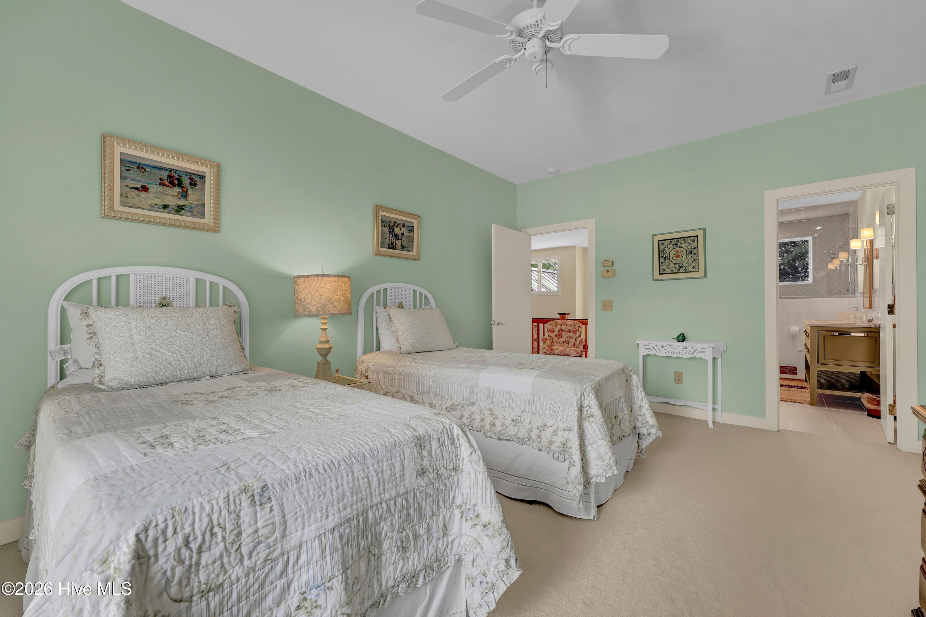 2216 Masons Point Place