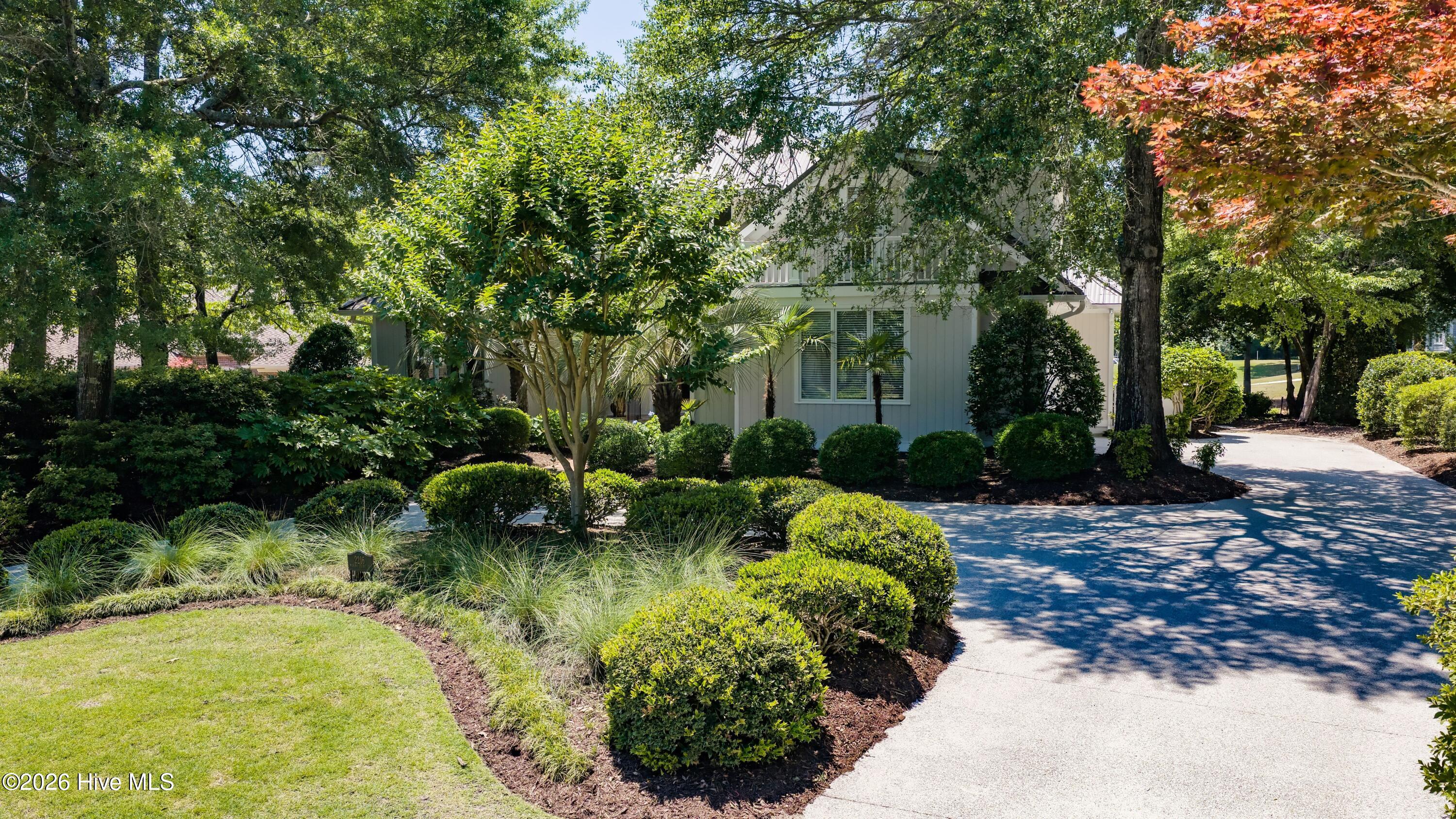 2216 Masons Point Place