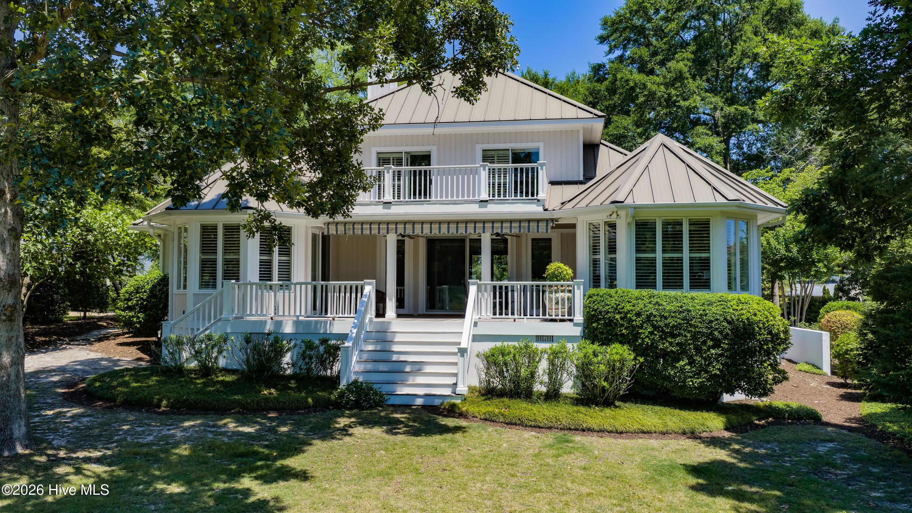 2216 Masons Point Place