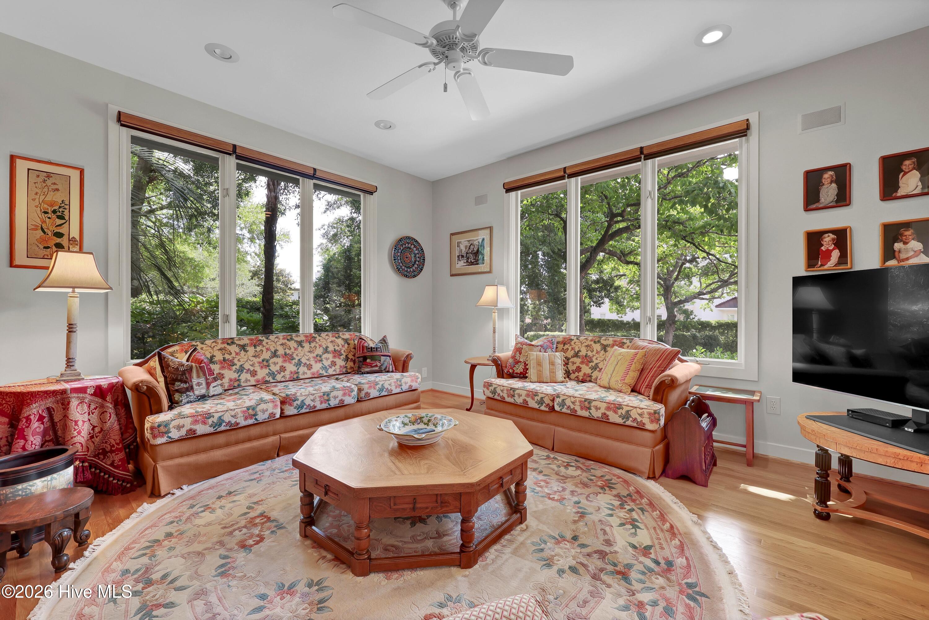 2216 Masons Point Place