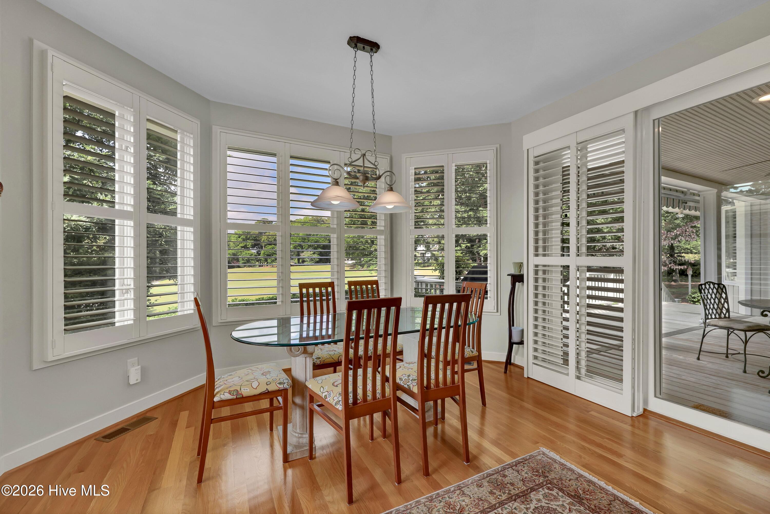 2216 Masons Point Place