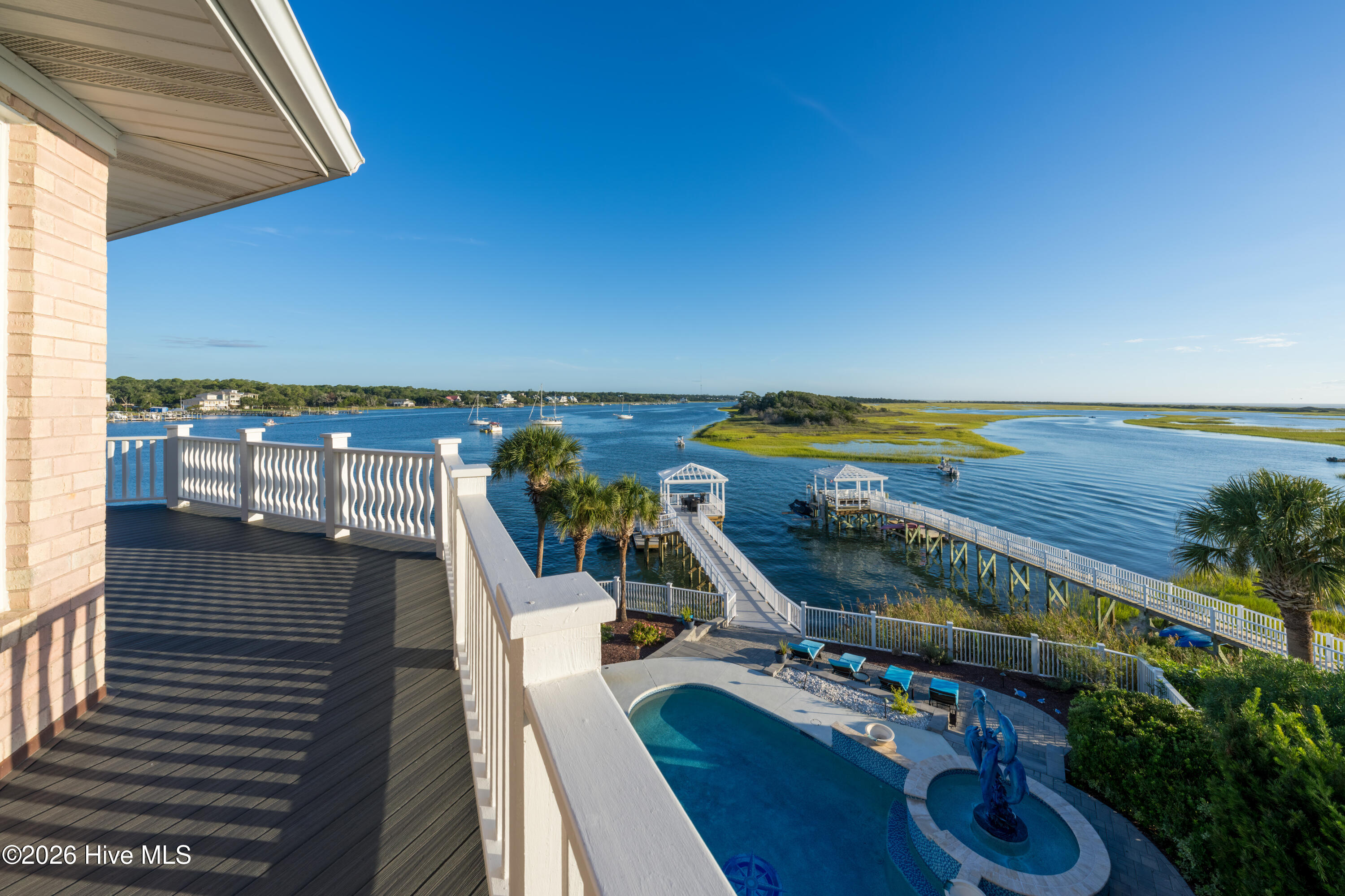 438 Oceana Way