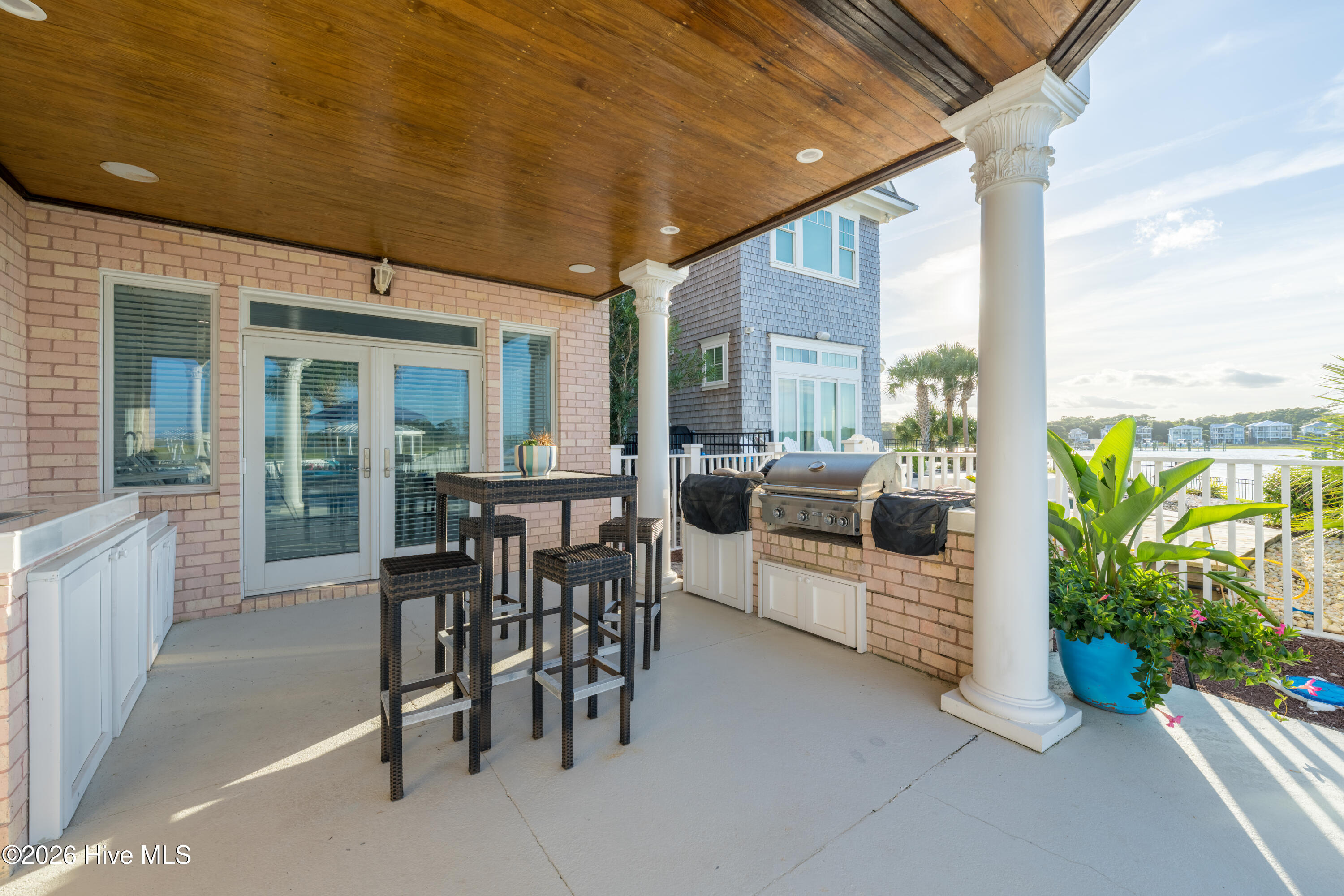 438 Oceana Way