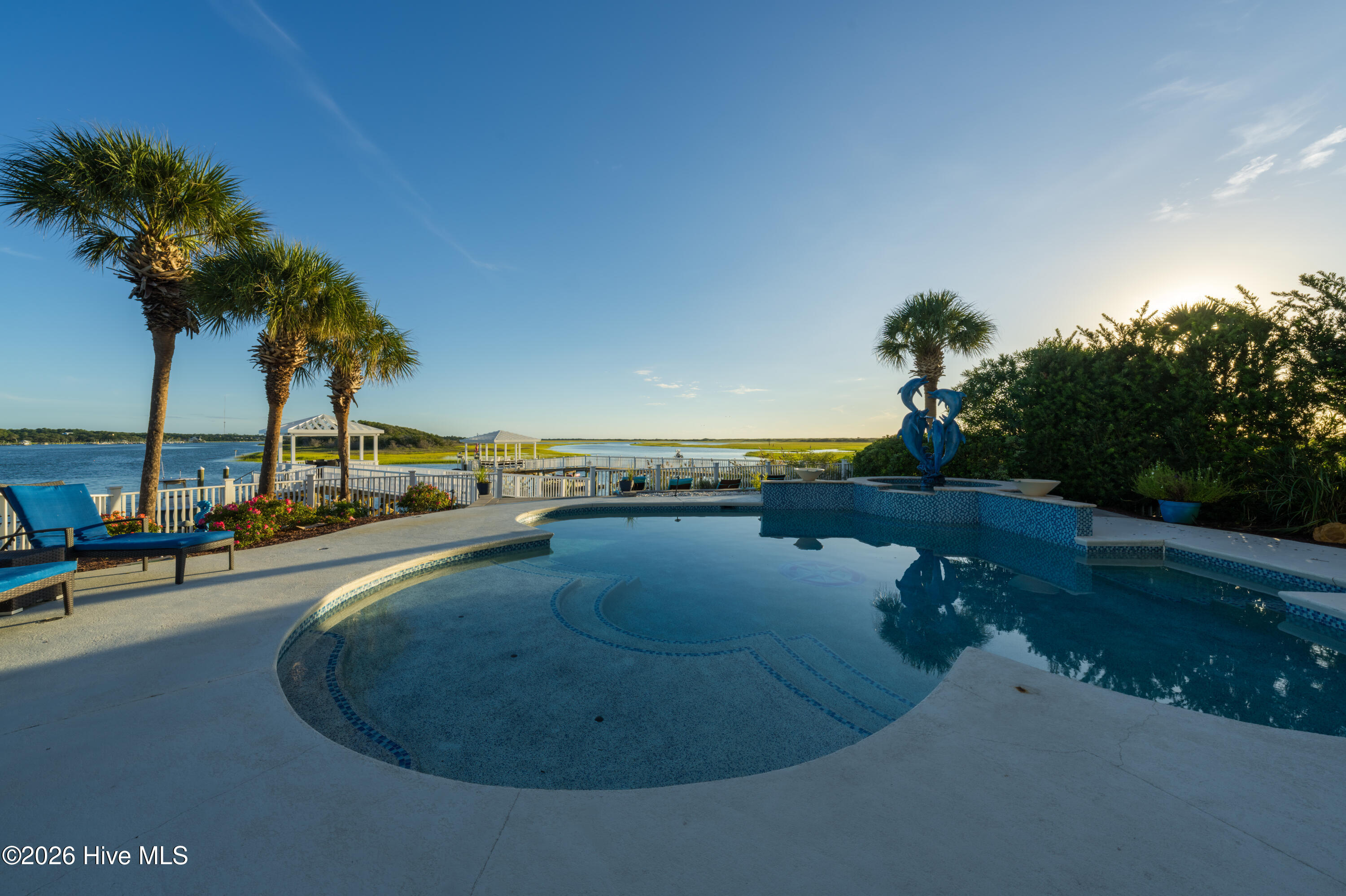 438 Oceana Way