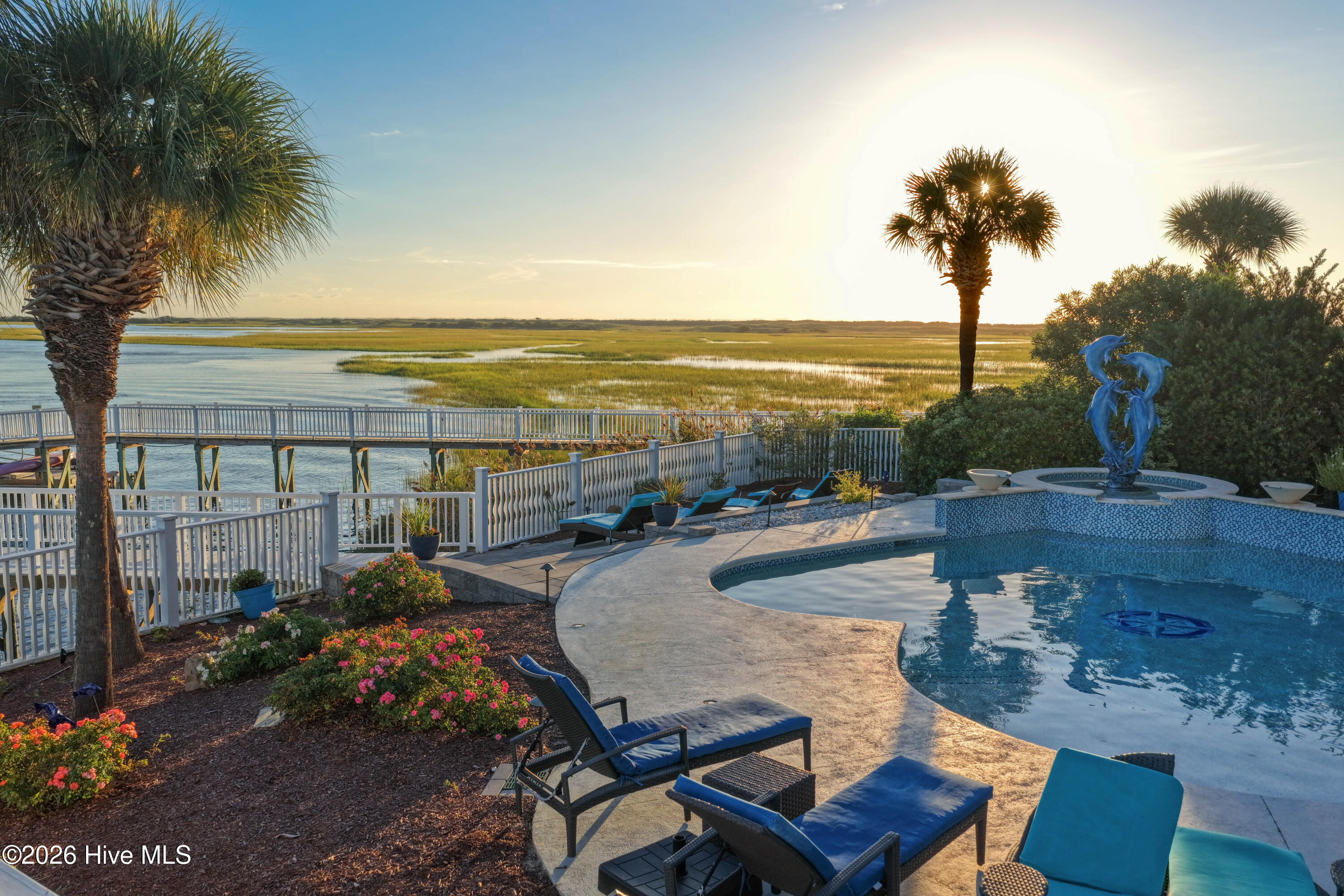 438 Oceana Way