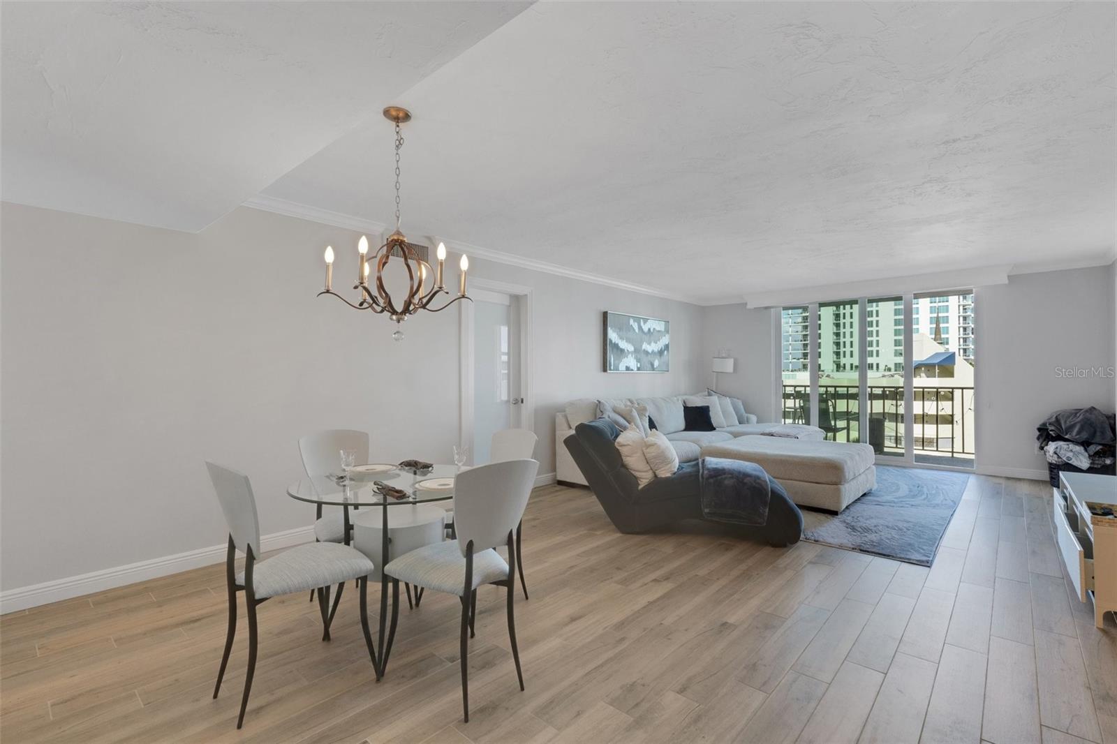 101 S GULFSTREAM AVE #7B