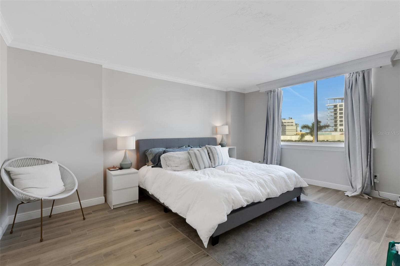 101 S GULFSTREAM AVE #7B