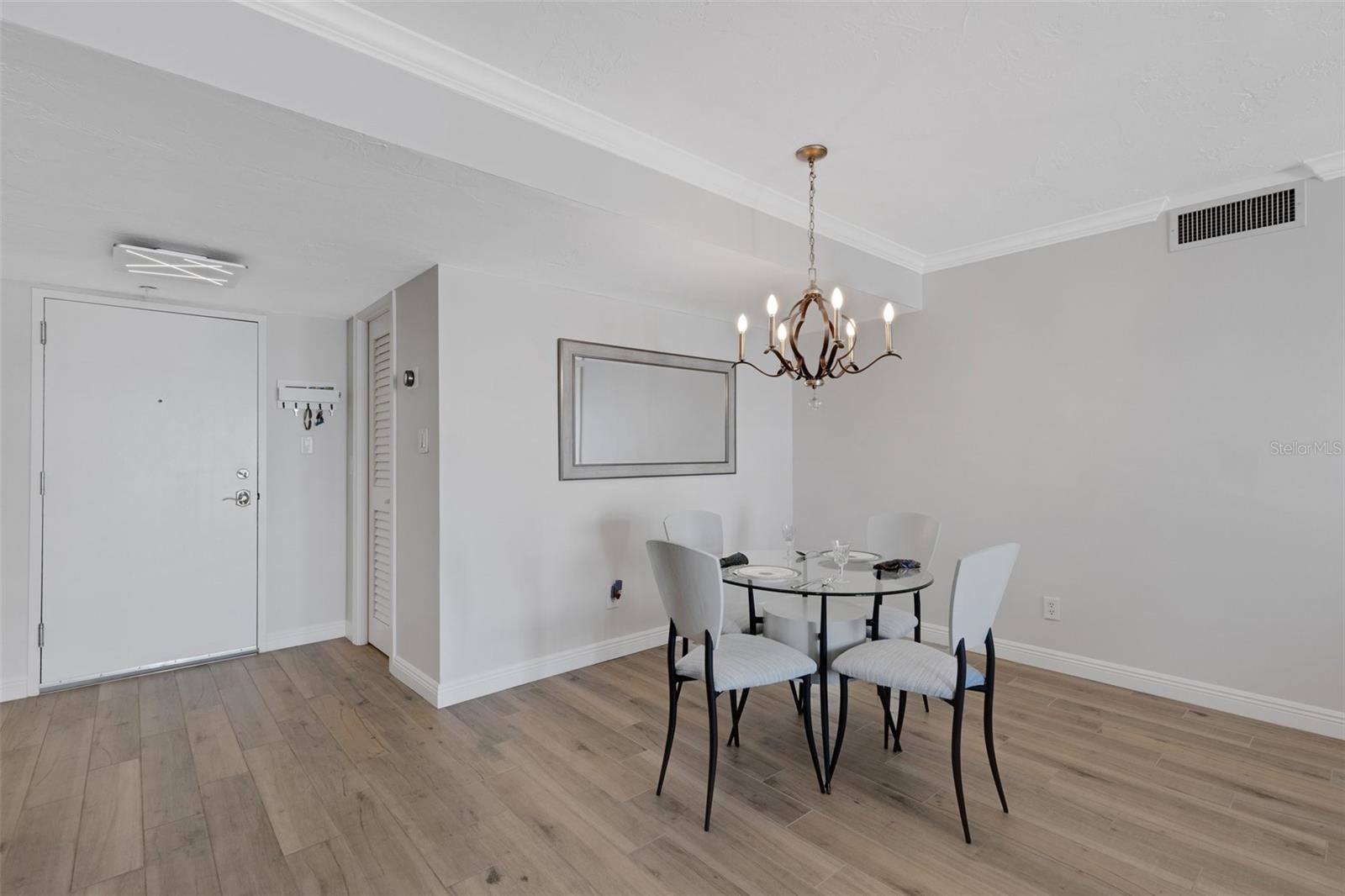 101 S GULFSTREAM AVE #7B