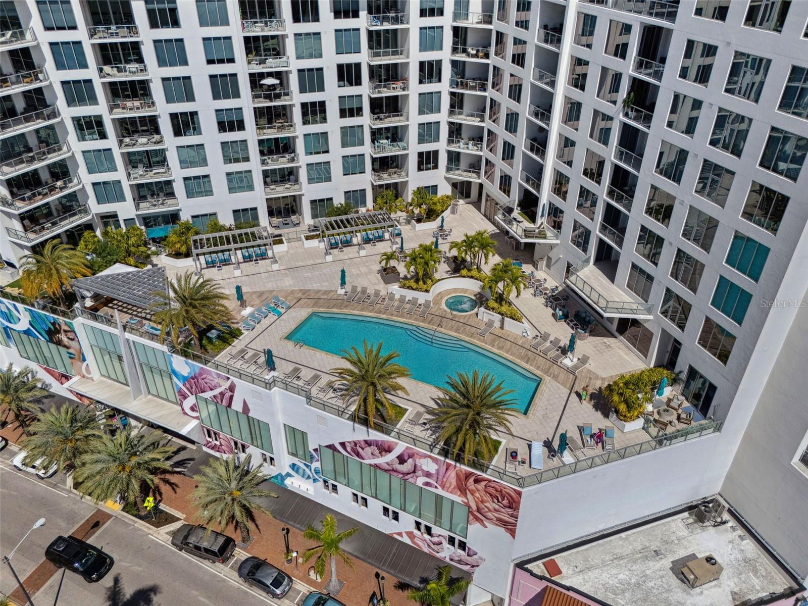 111 S PINEAPPLE AVE #615