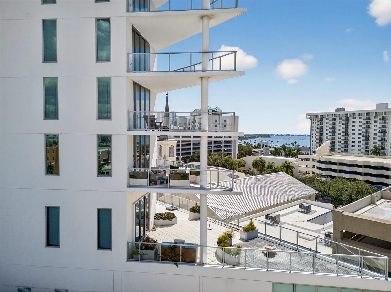 111 S PINEAPPLE AVE #615