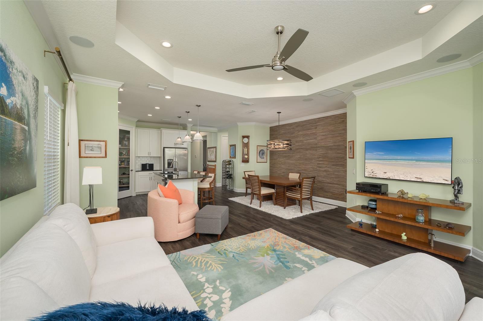 2726 SAPPHIRE BLUE LN