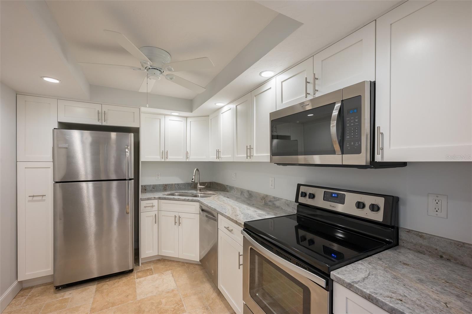 101 S GULFSTREAM AVE #7D