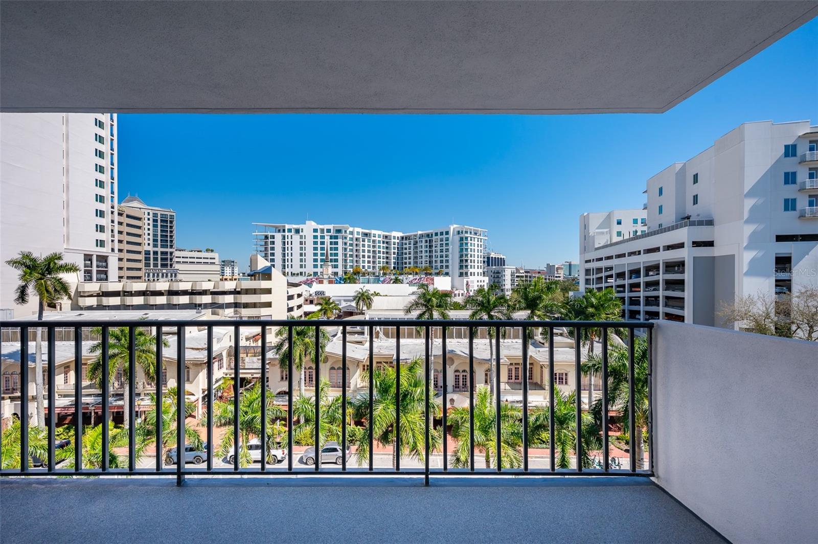 101 S GULFSTREAM AVE #7D