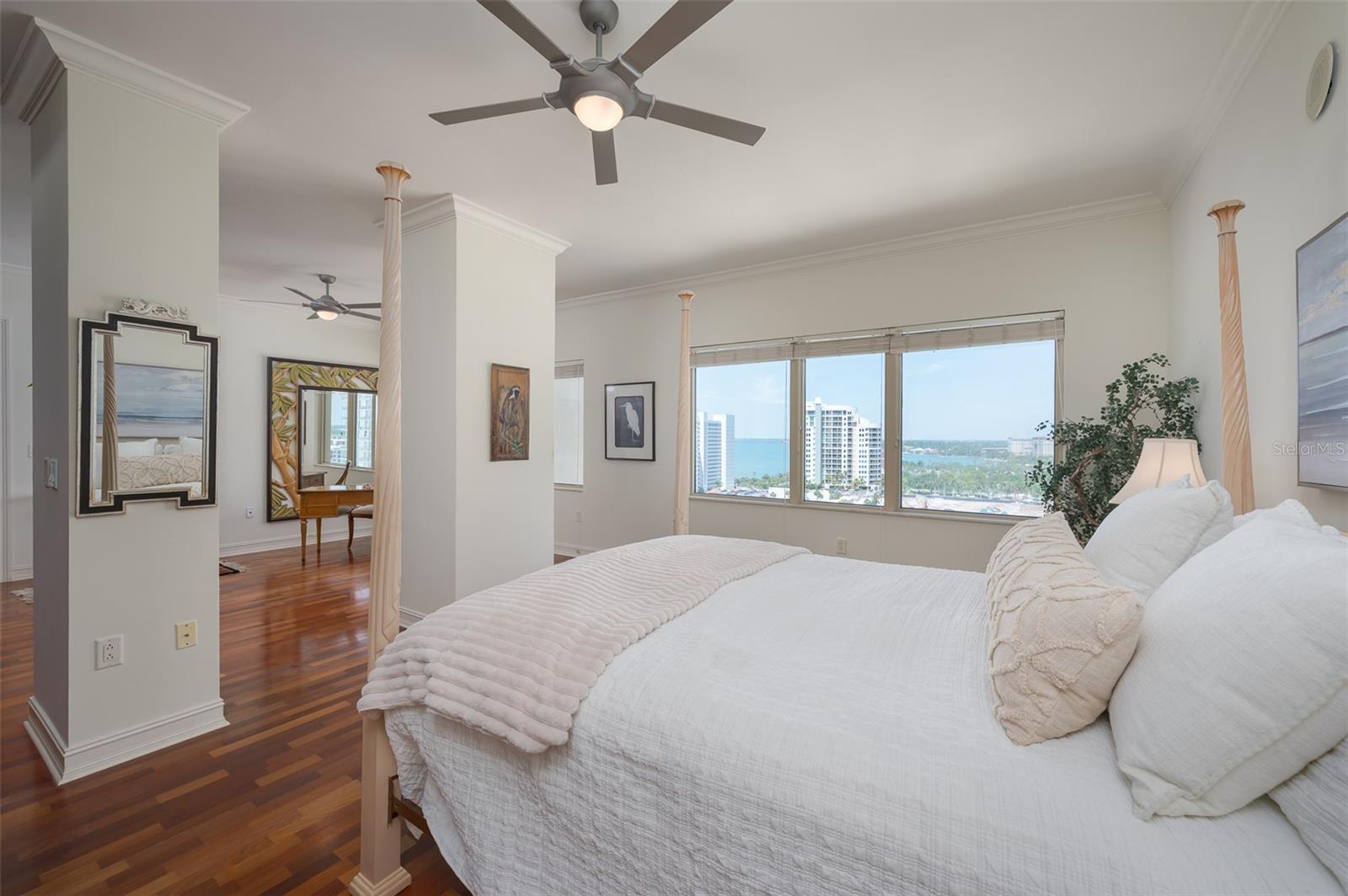 1111 RITZ CARLTON DR #1205