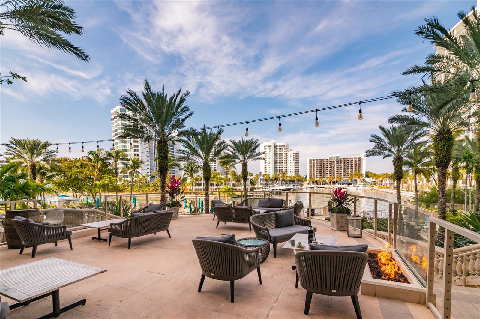 1111 RITZ CARLTON DR #1205