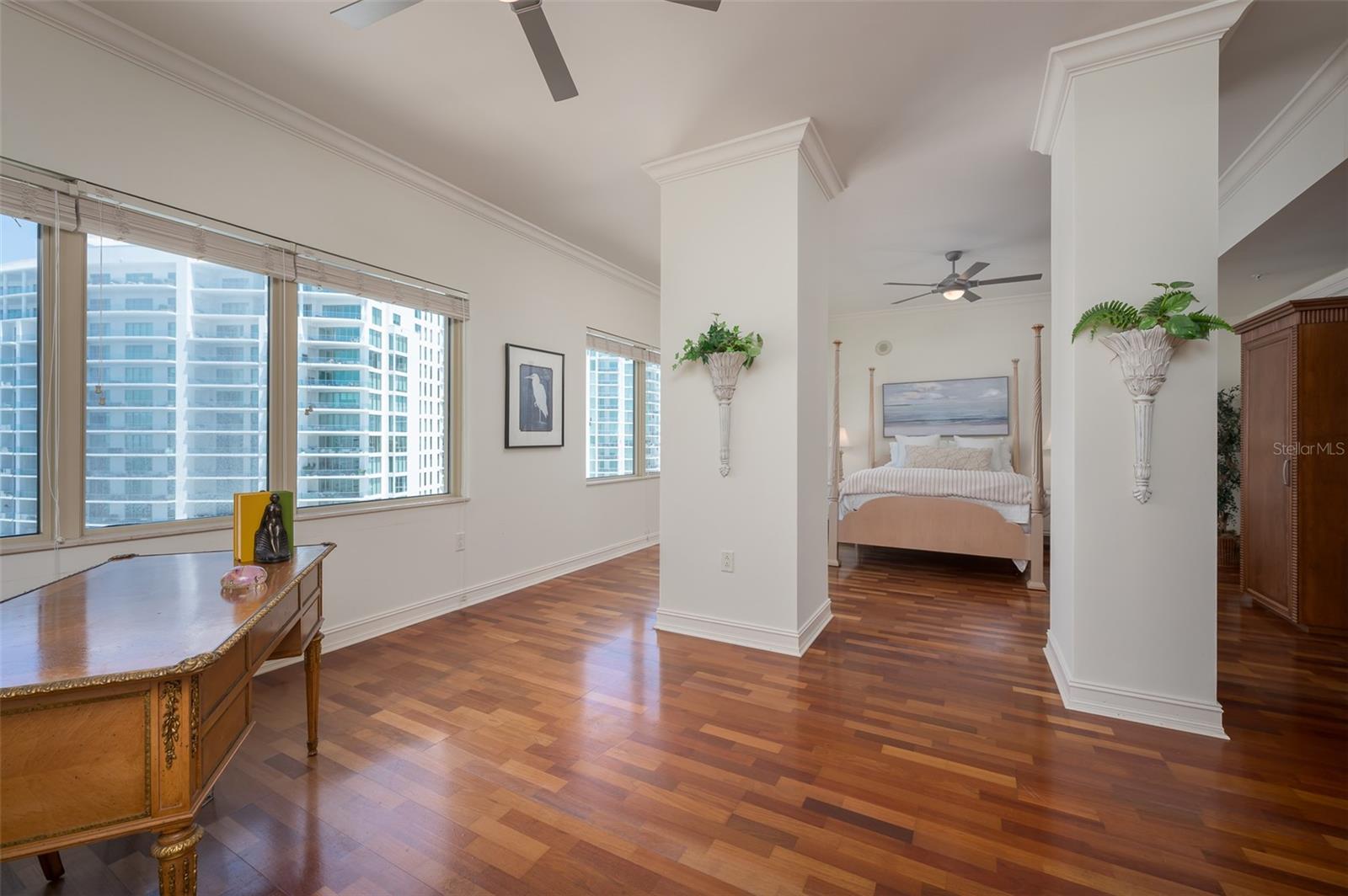 1111 RITZ CARLTON DR #1205