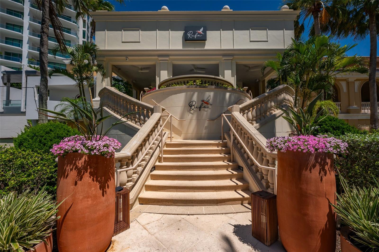 1111 RITZ CARLTON DR #1205