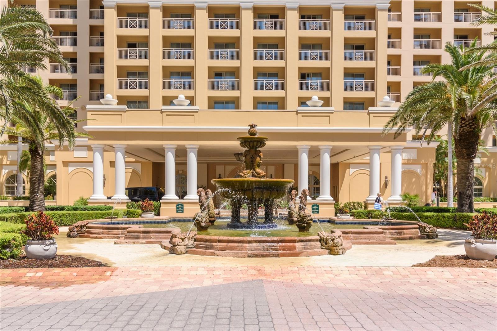 1111 RITZ CARLTON DR #1205