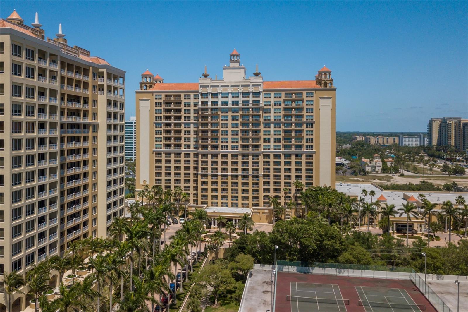 1111 RITZ CARLTON DR #1205