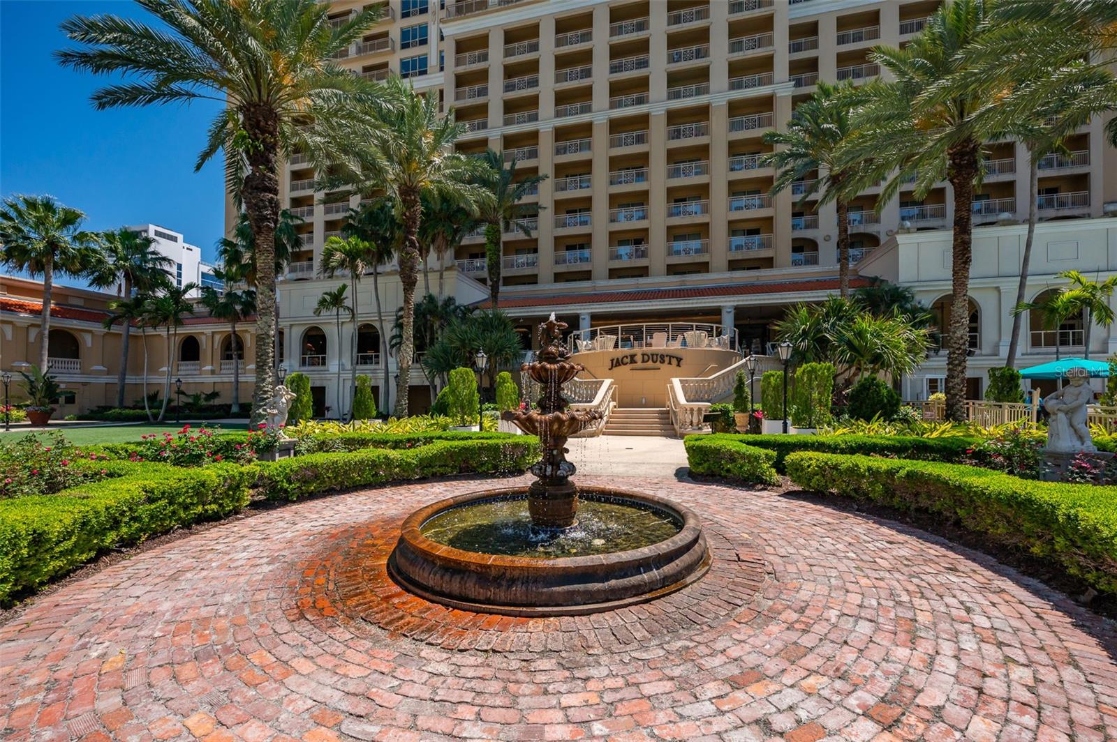 1111 RITZ CARLTON DR #1205