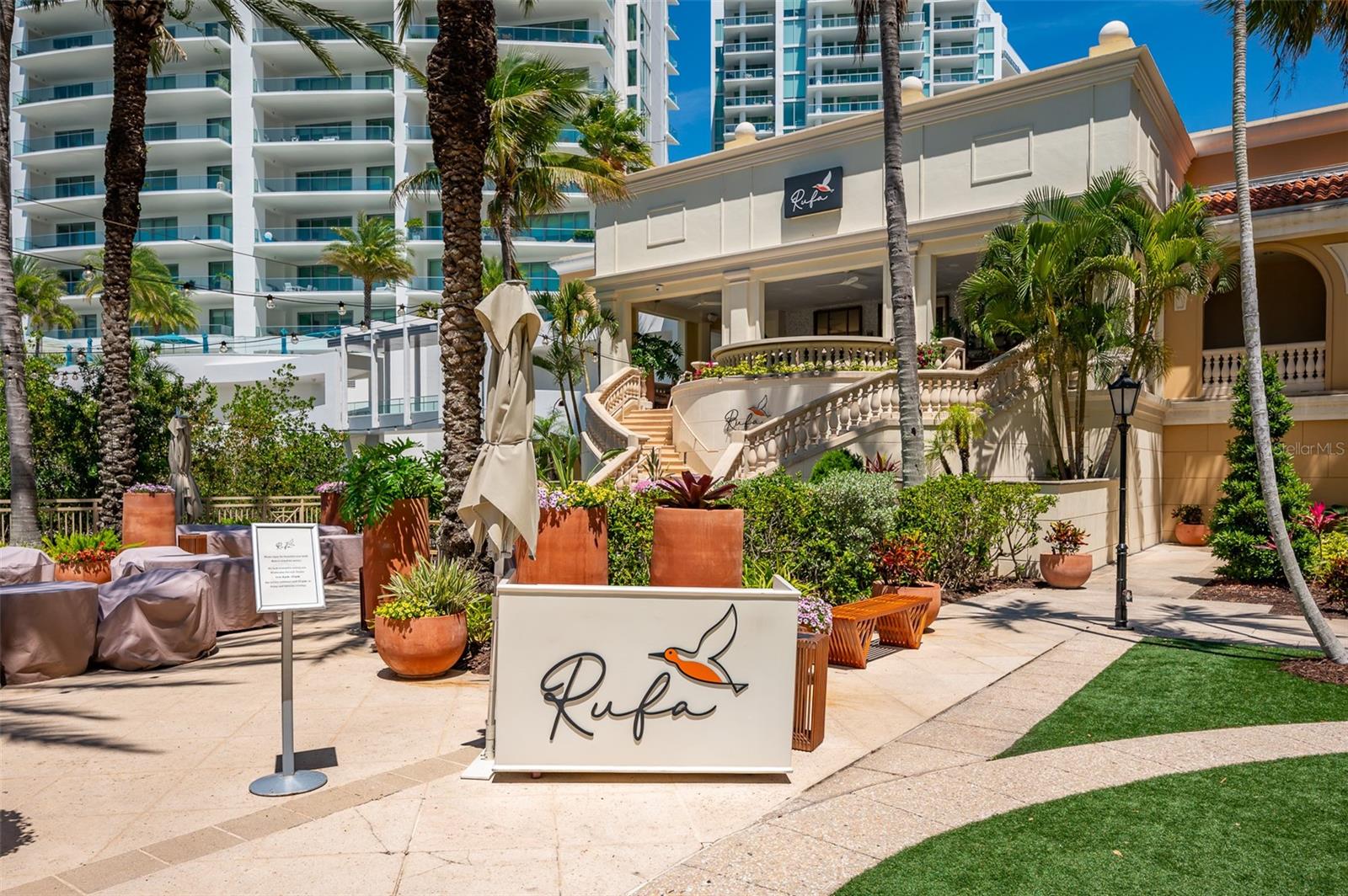 1111 RITZ CARLTON DR #1205