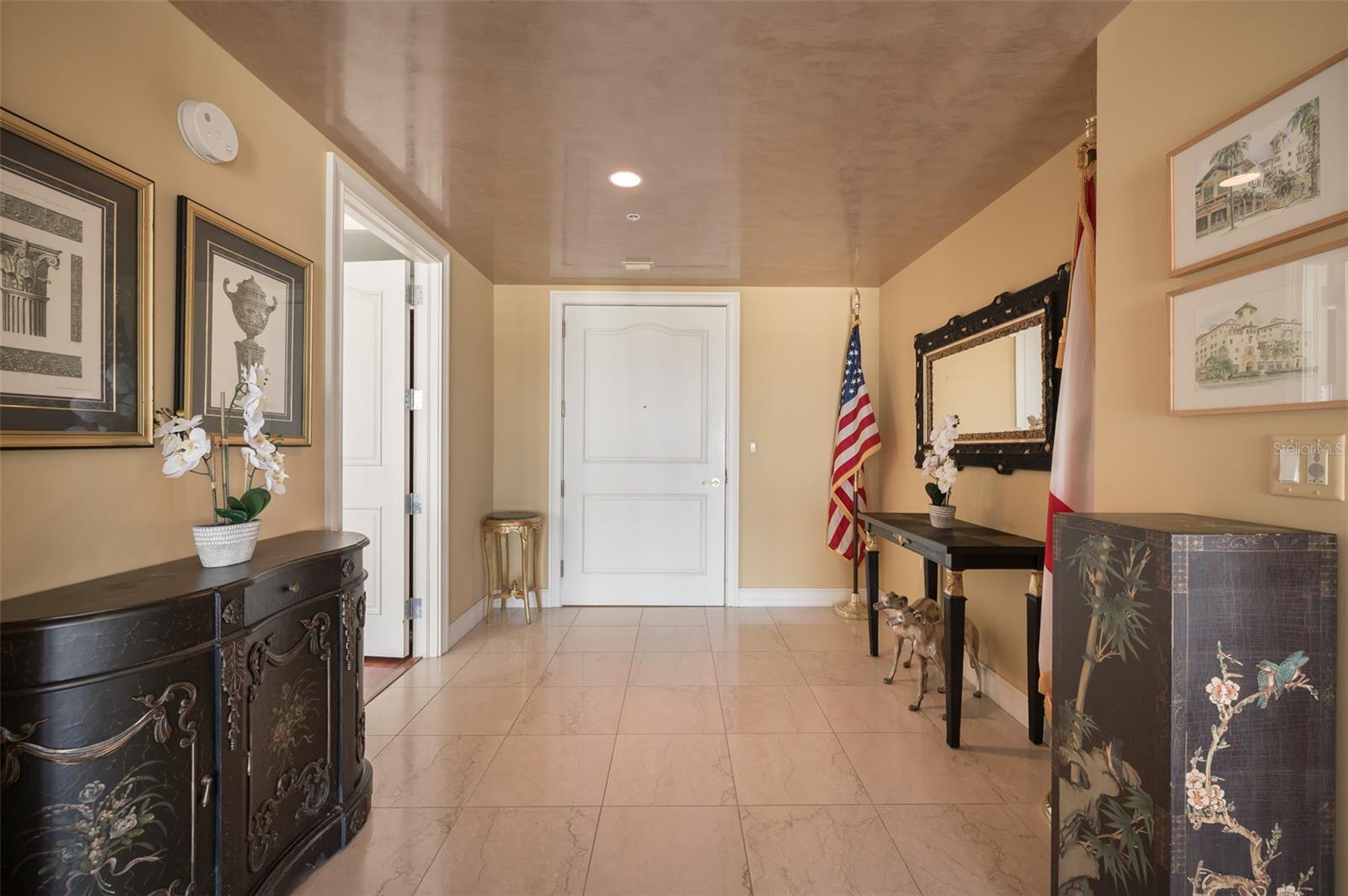 1111 RITZ CARLTON DR #1205