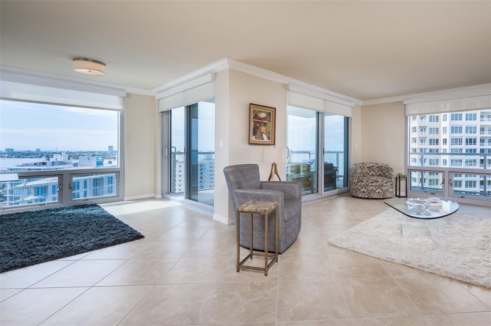 1111 N GULFSTREAM AVE #16F