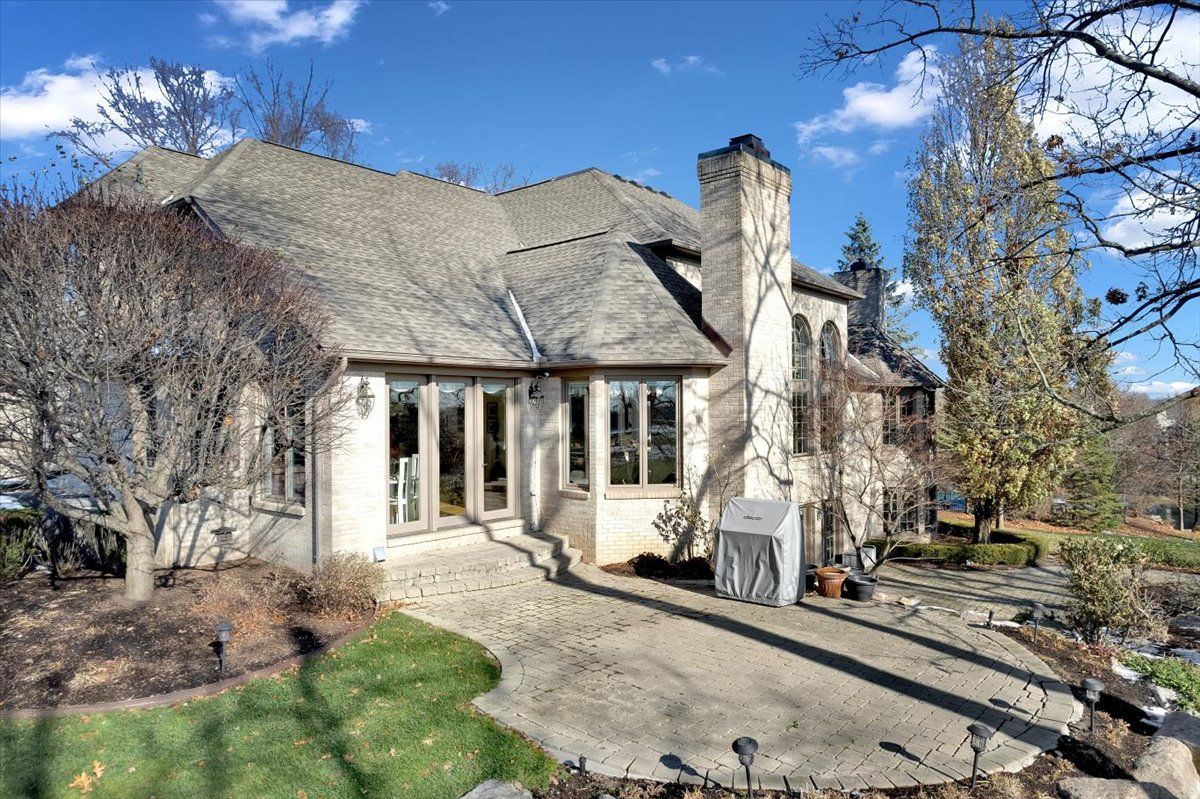 4999 ROCKAWAY Lane
