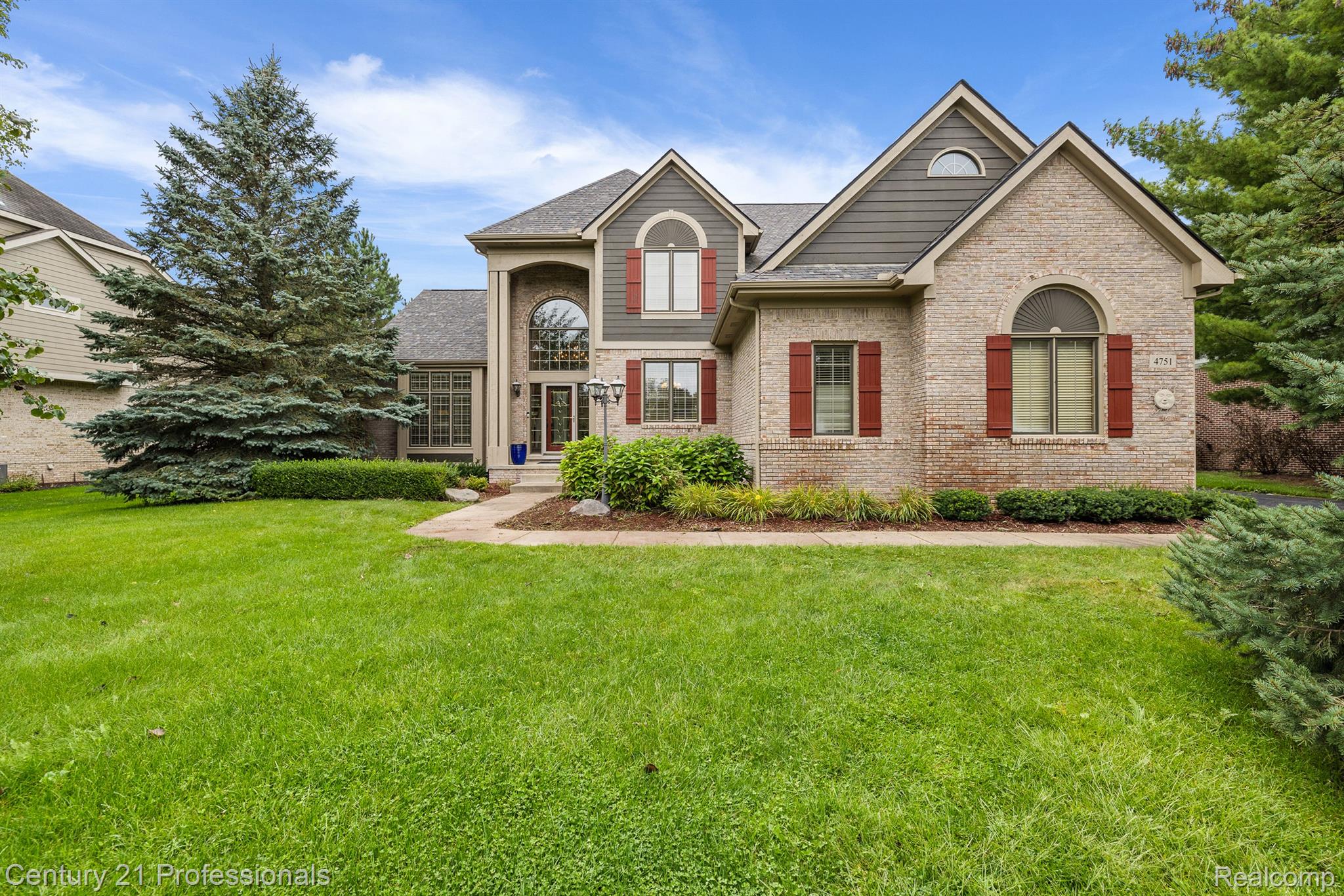 4751 OAKHURST RIDGE Road