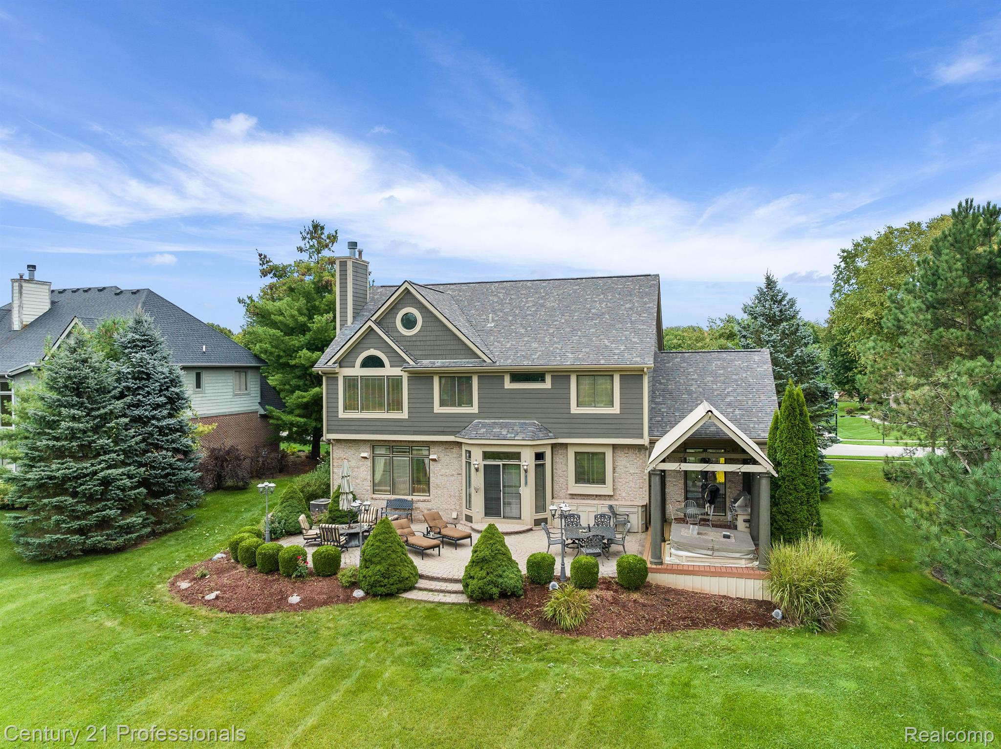 4751 OAKHURST RIDGE Road