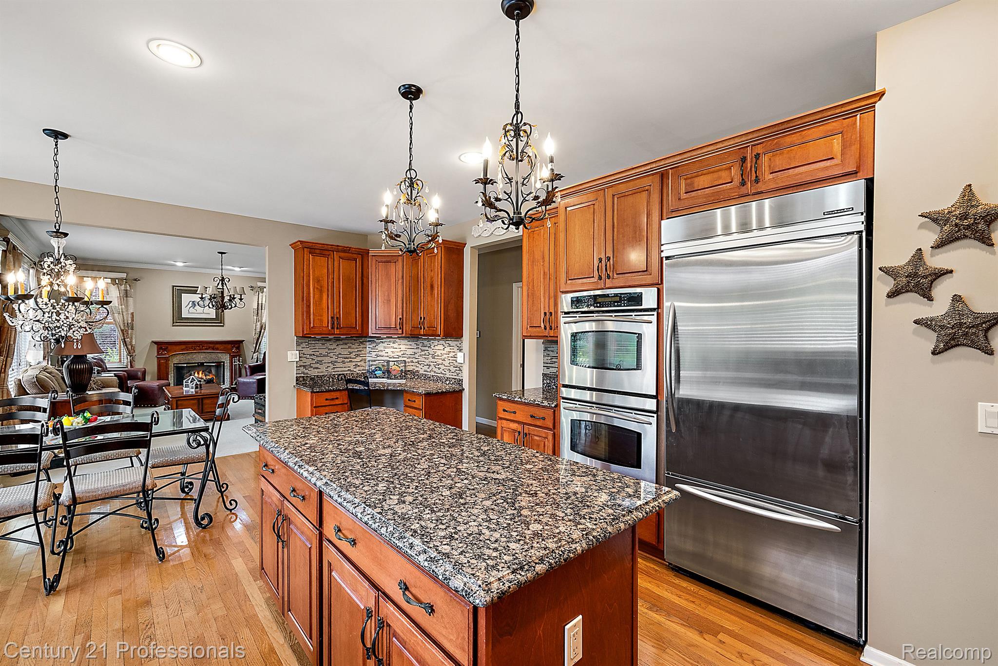 4751 OAKHURST RIDGE Road