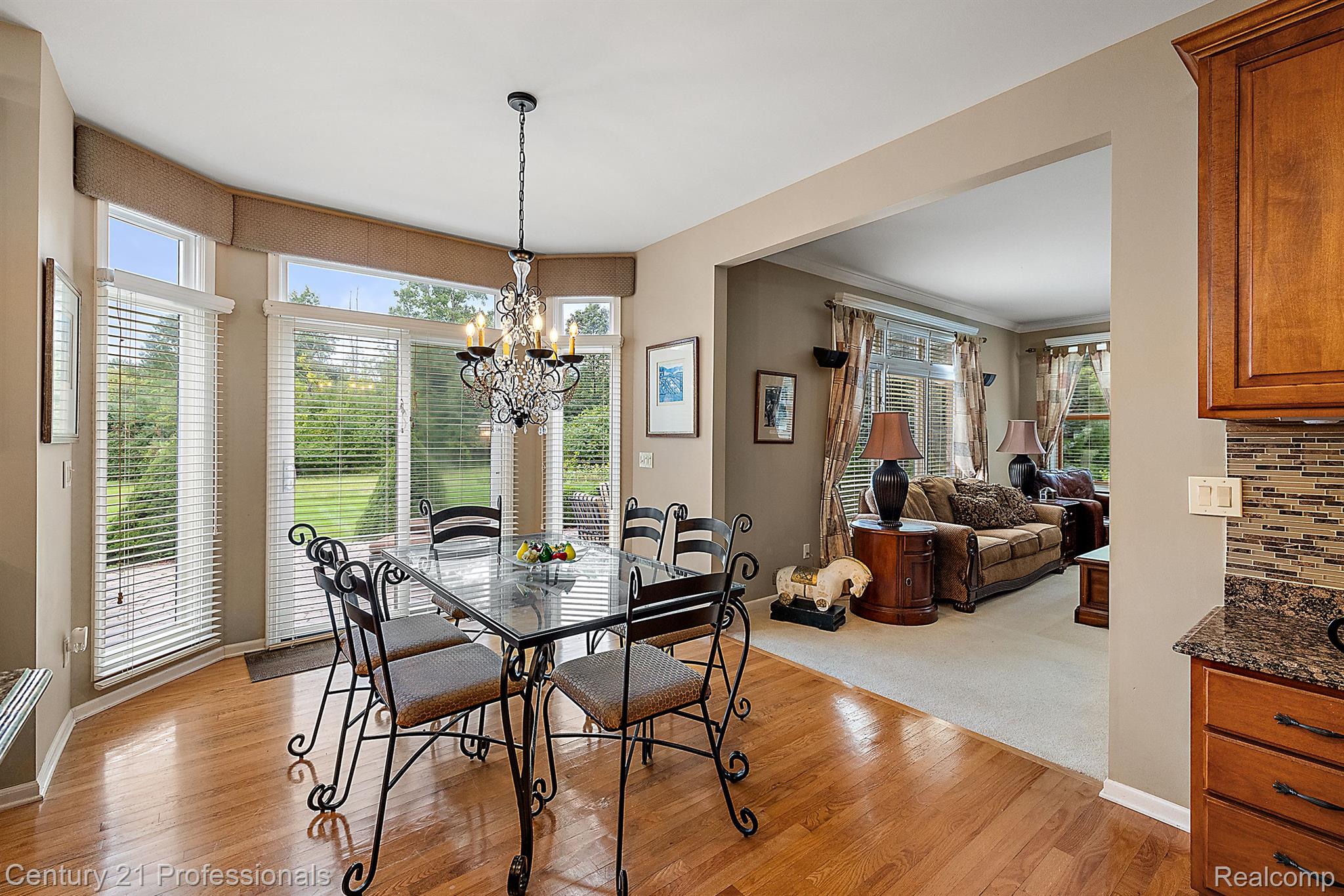 4751 OAKHURST RIDGE Road