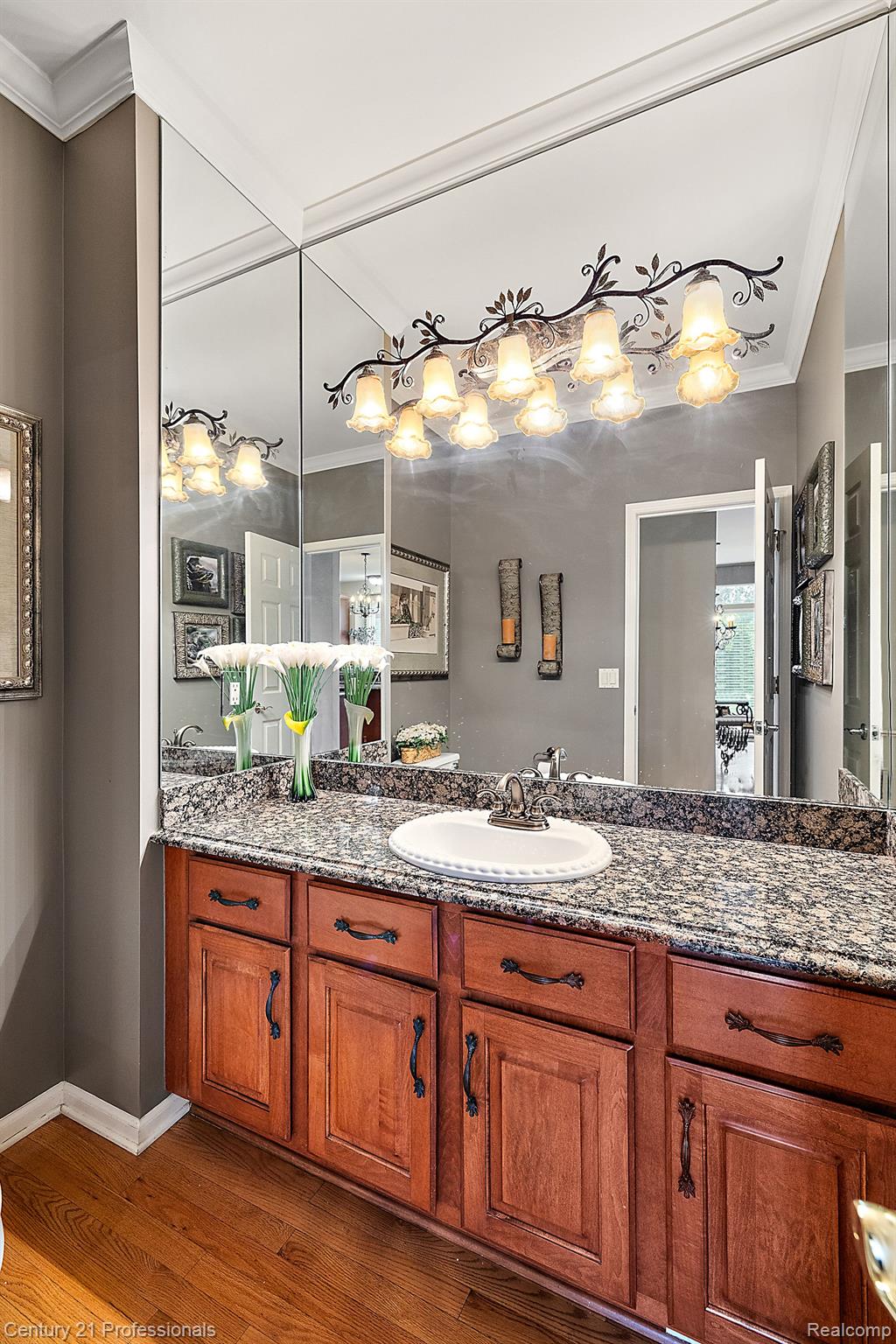 4751 OAKHURST RIDGE Road