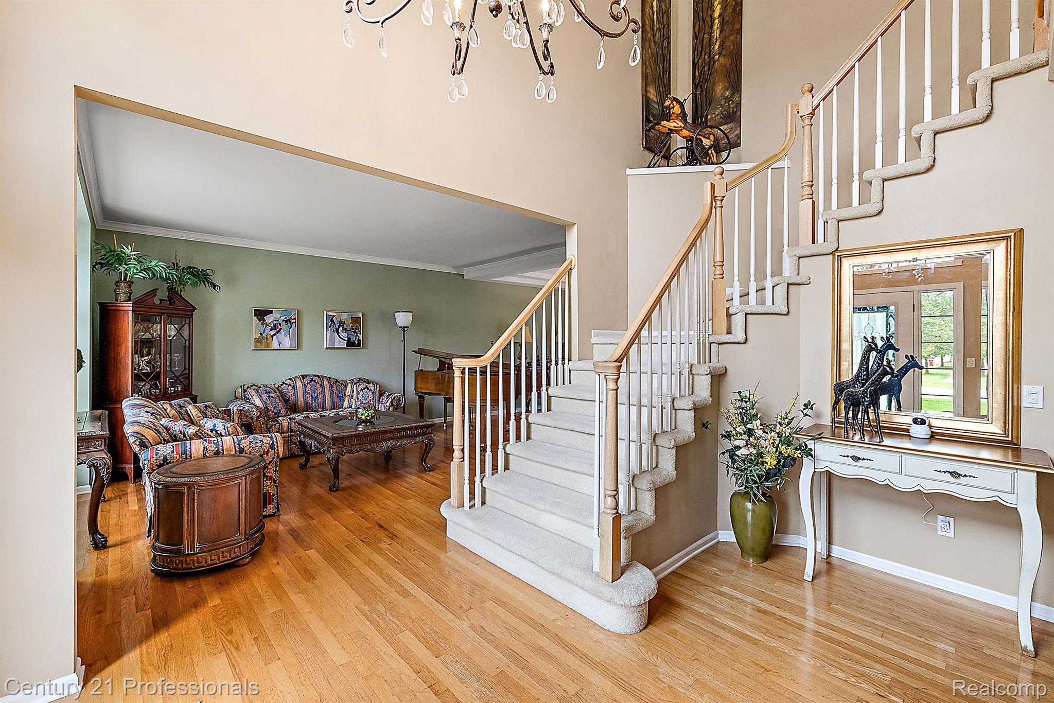 4751 OAKHURST RIDGE Road