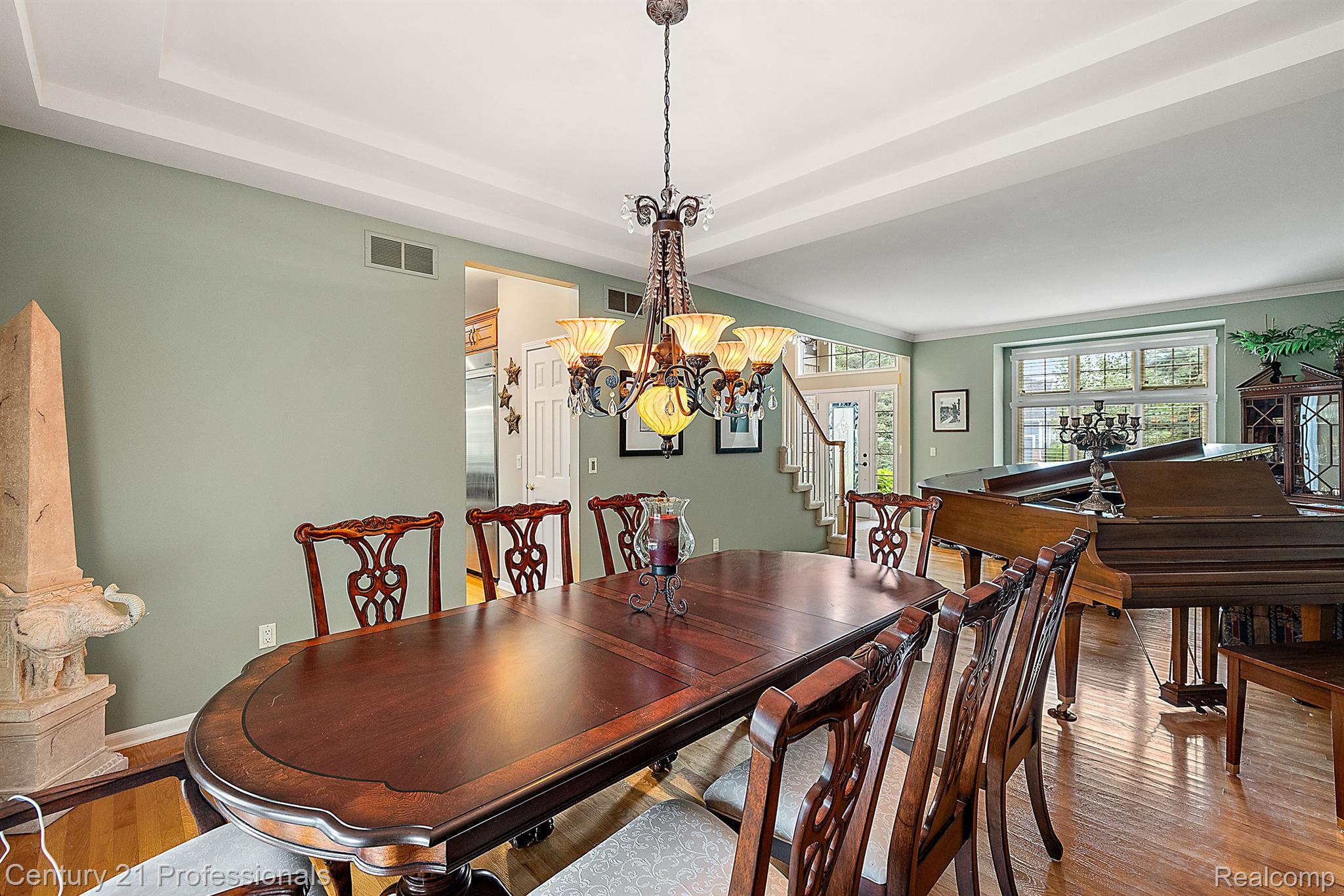 4751 OAKHURST RIDGE Road